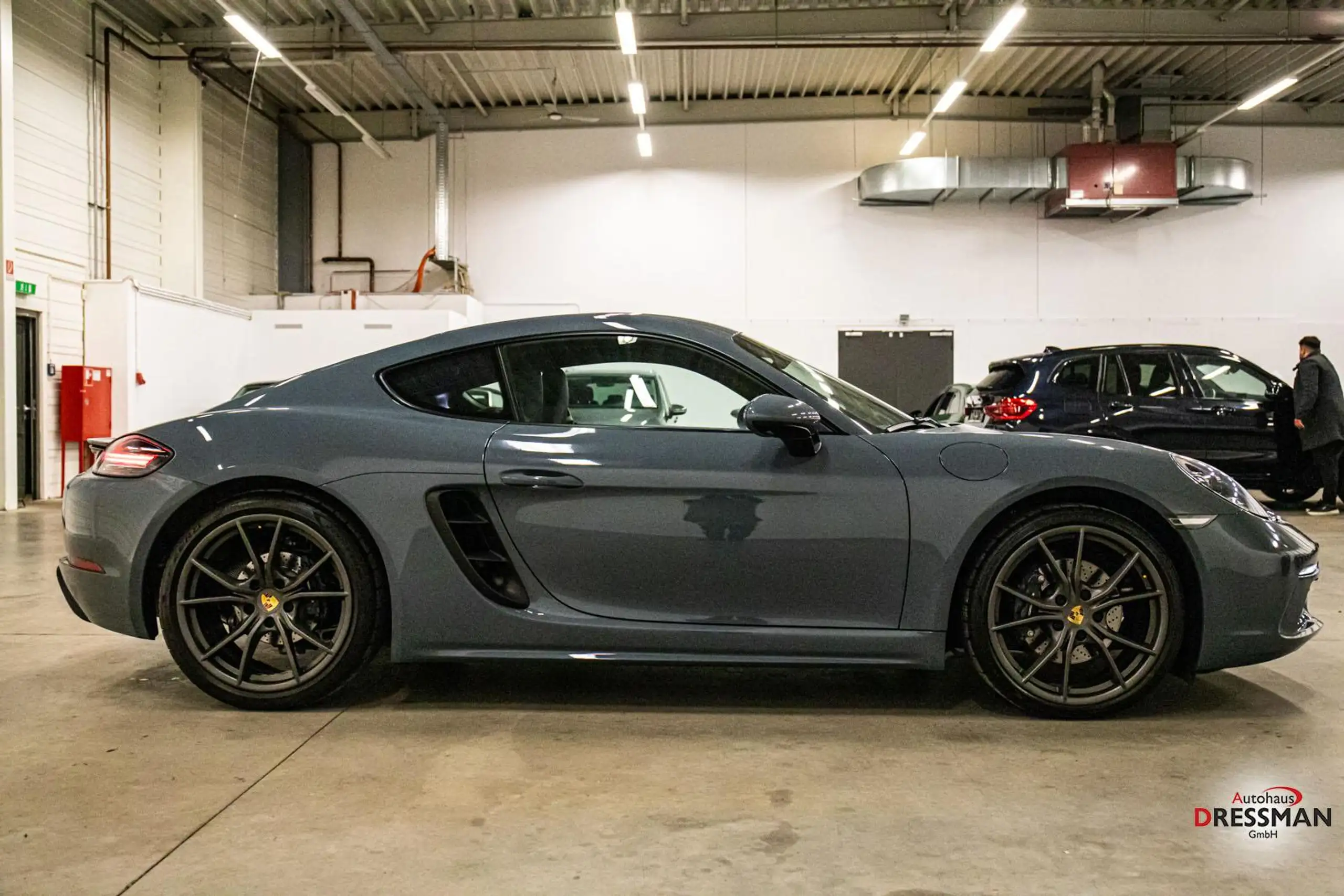 Porsche - Cayman