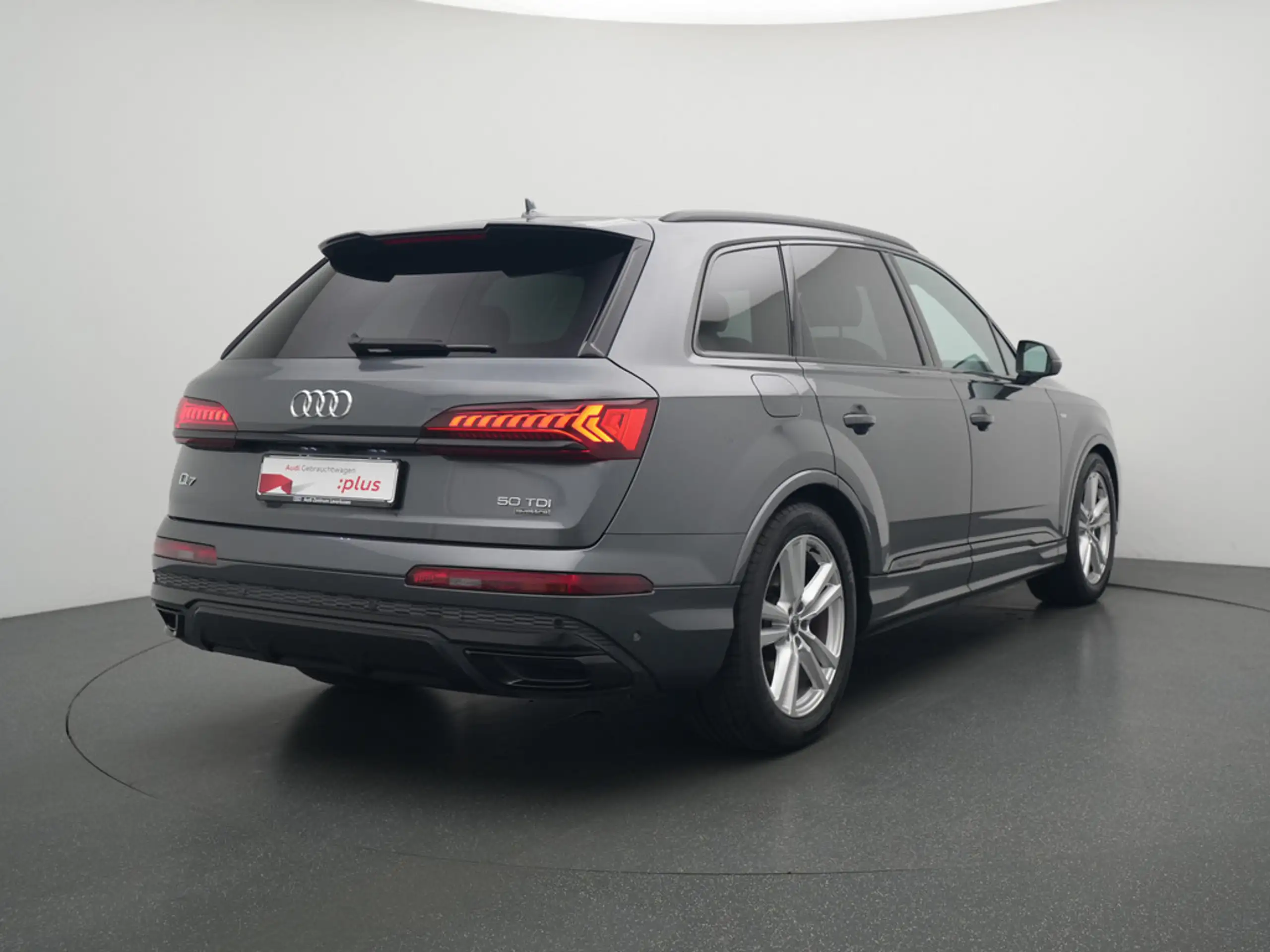 Audi - Q7