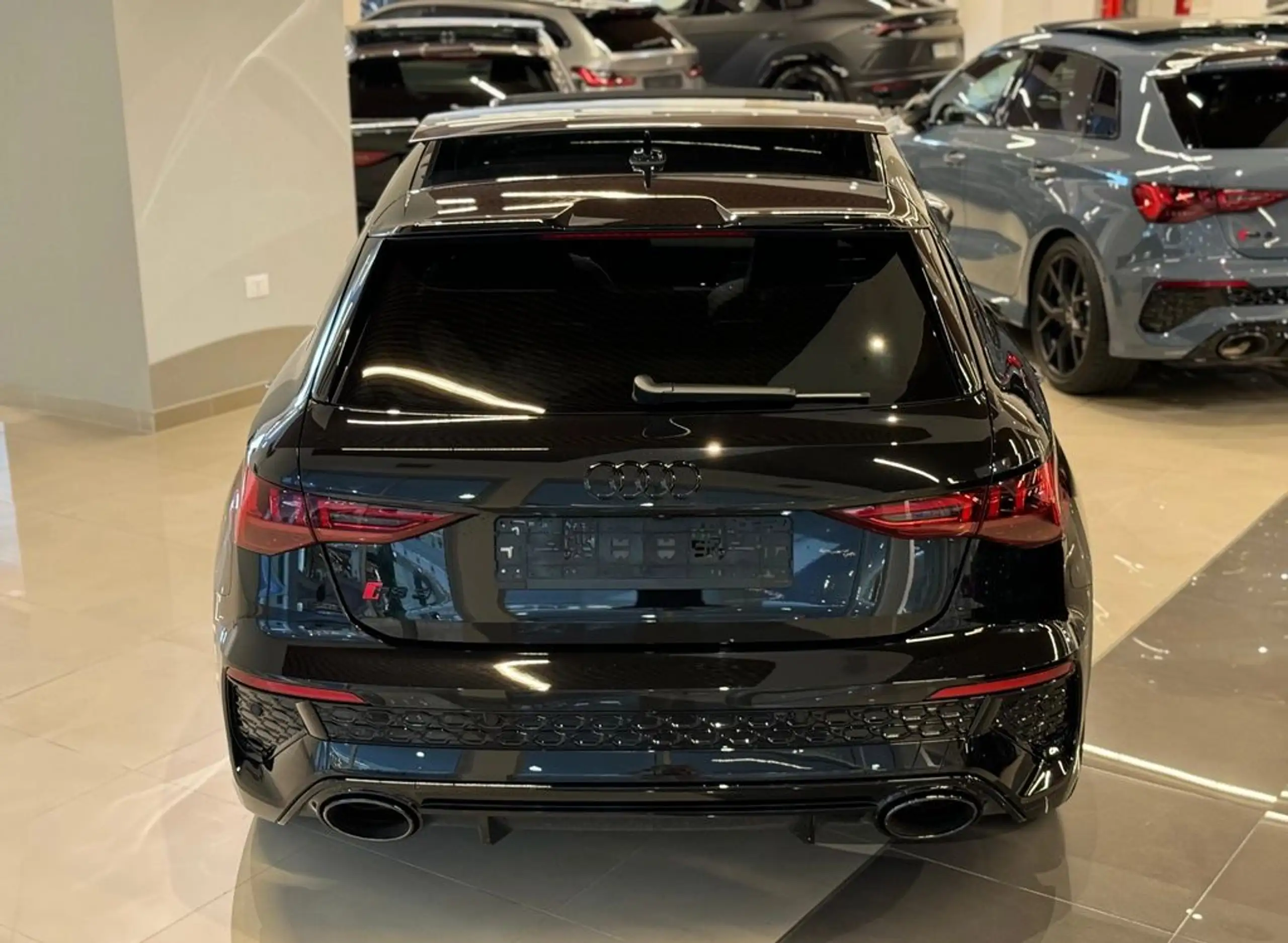 Audi - RS3