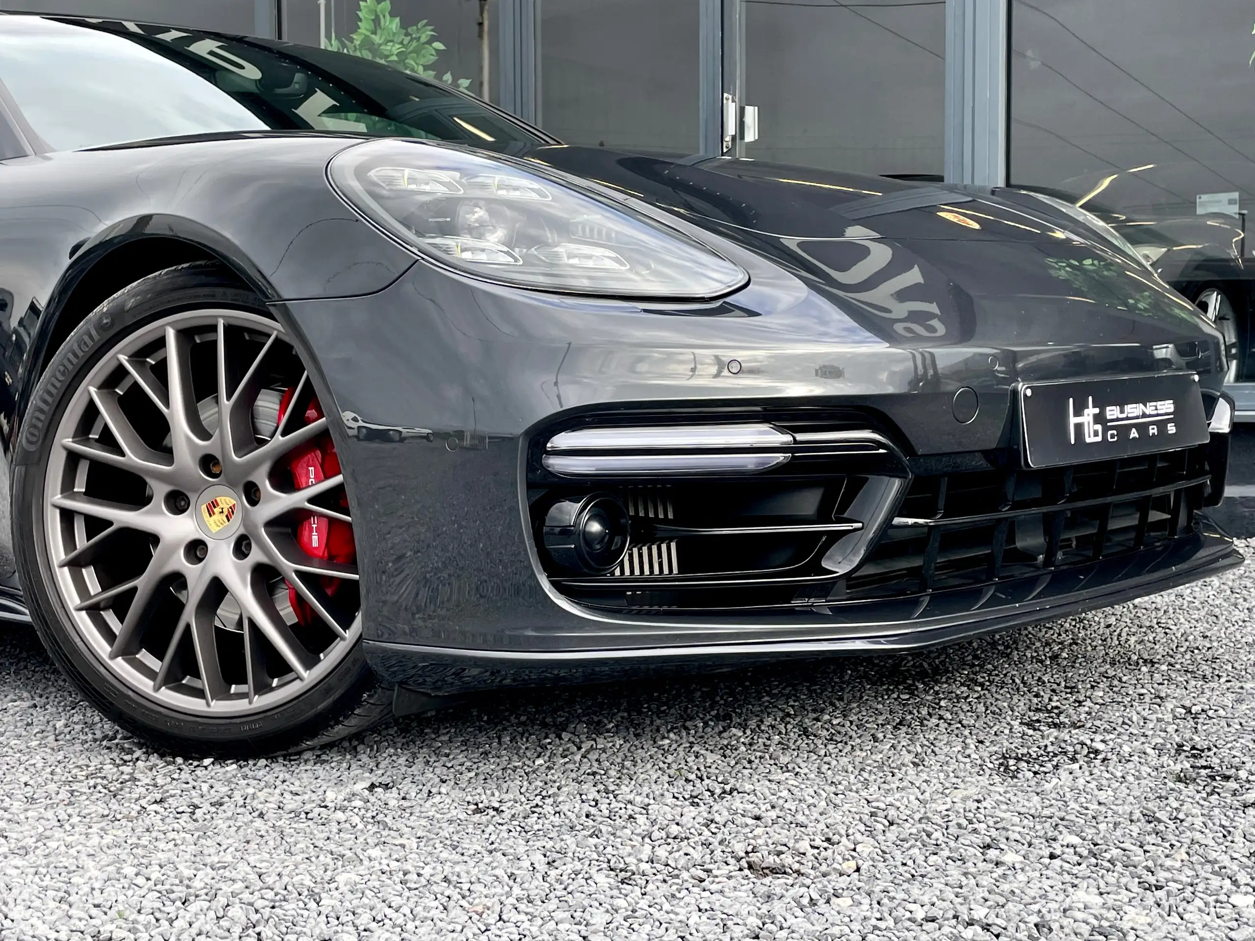 Porsche - Panamera