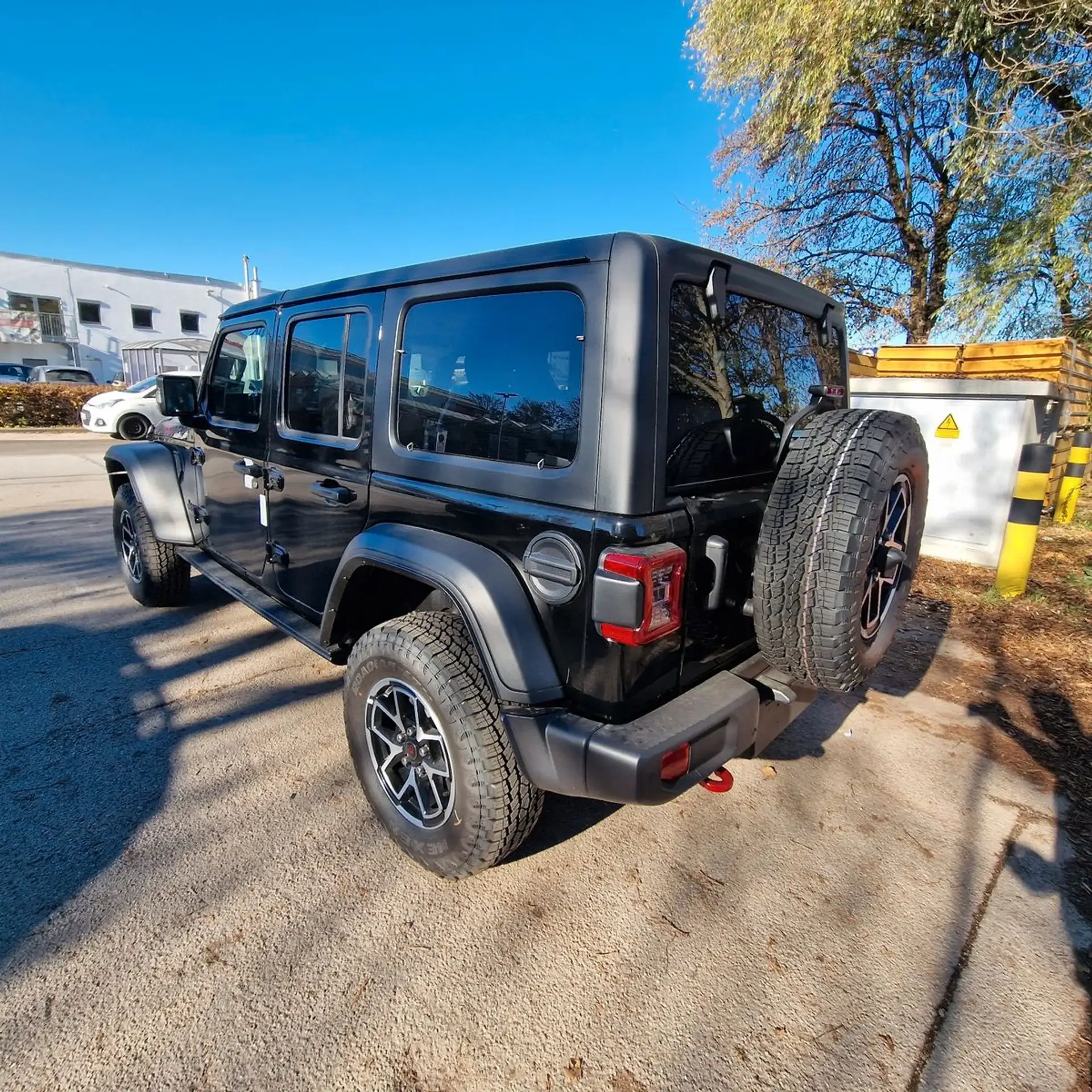 Jeep - Wrangler