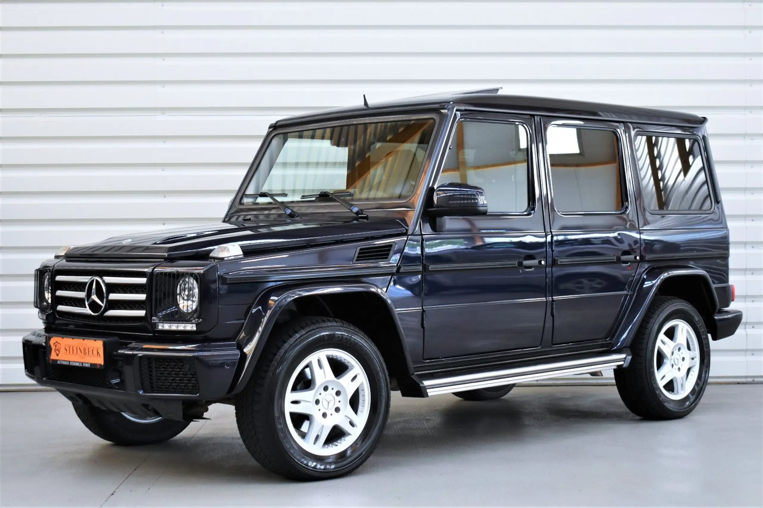 Mercedes-Benz - G 350