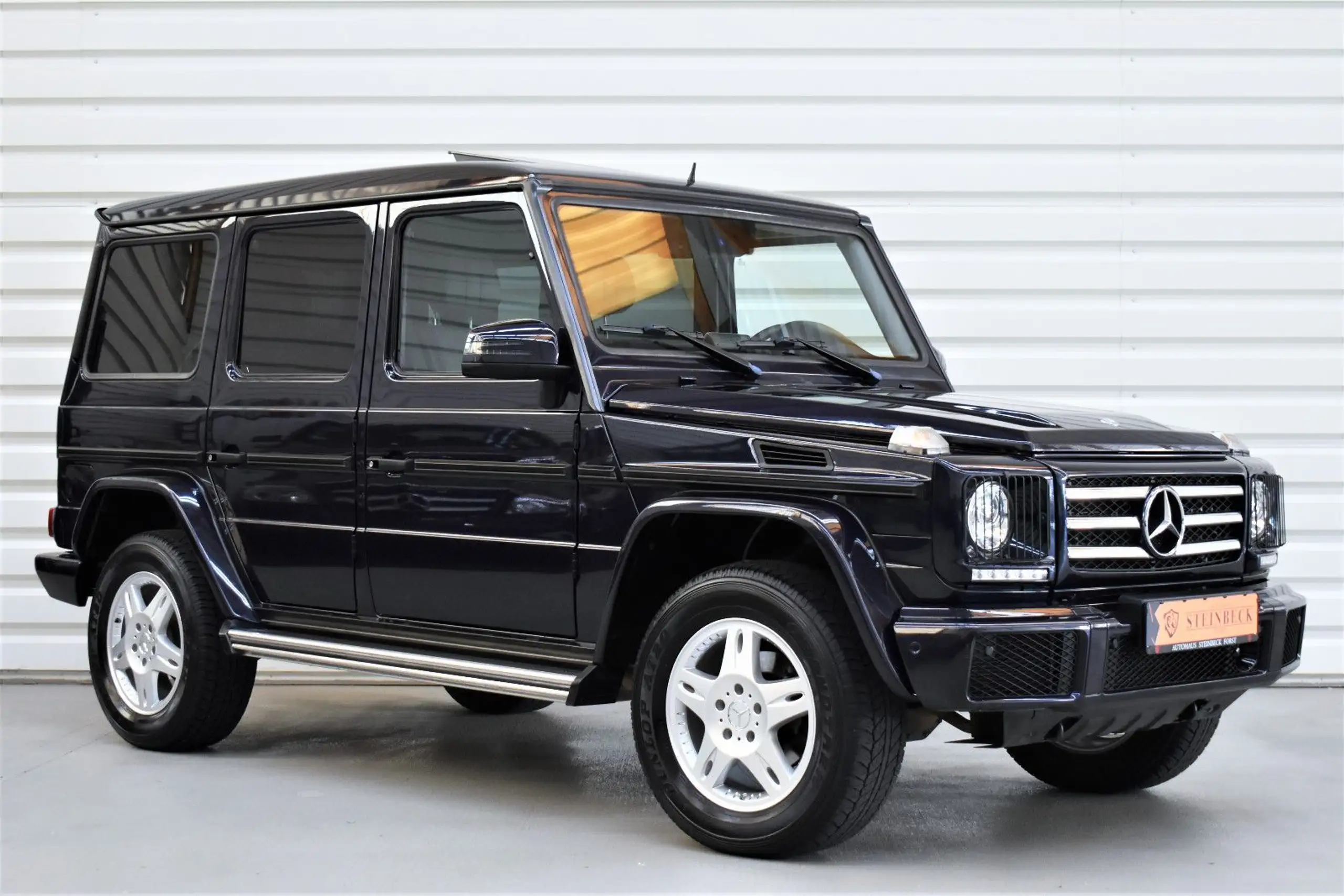 Mercedes-Benz - G 350