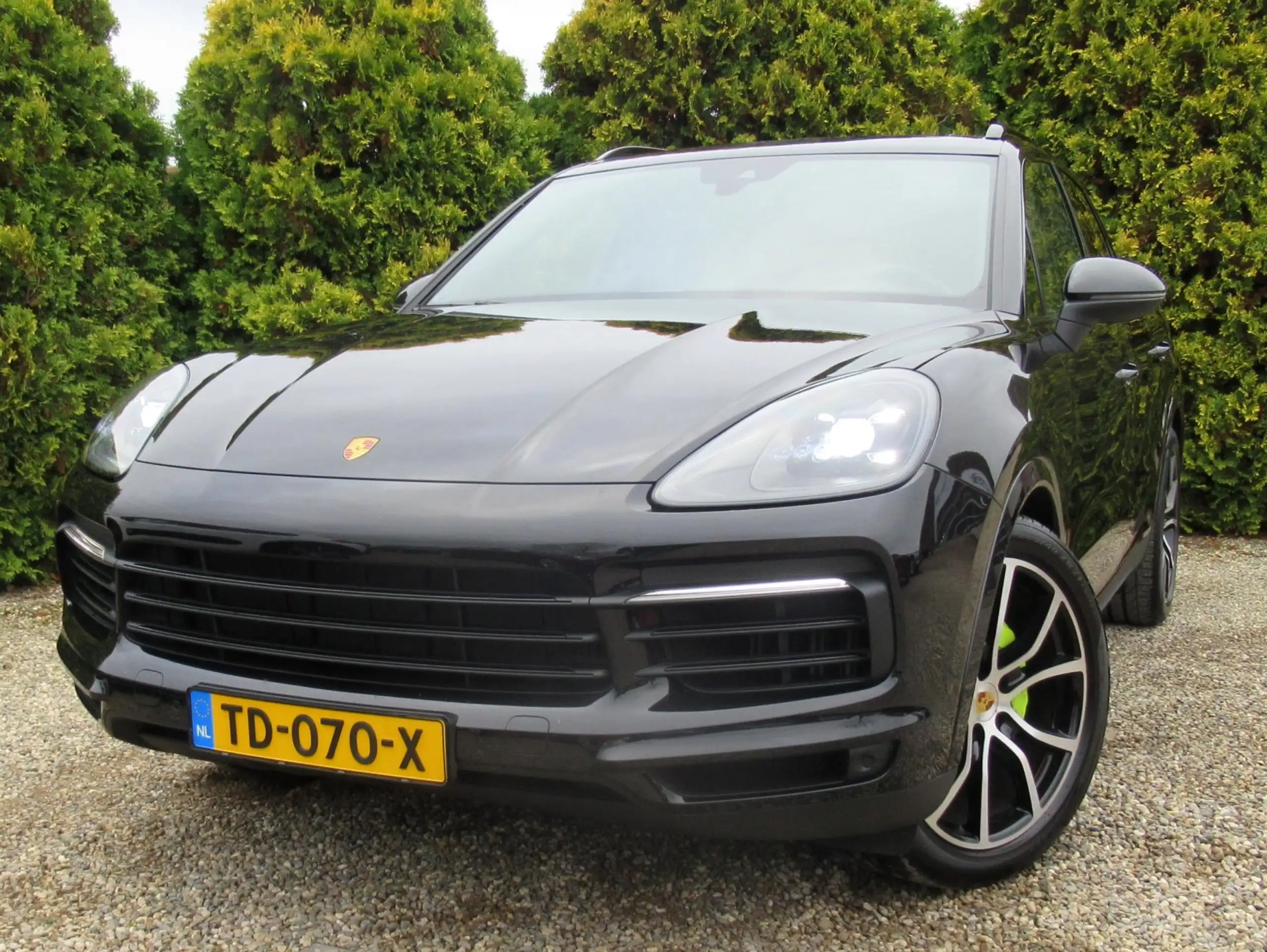 Porsche - Cayenne