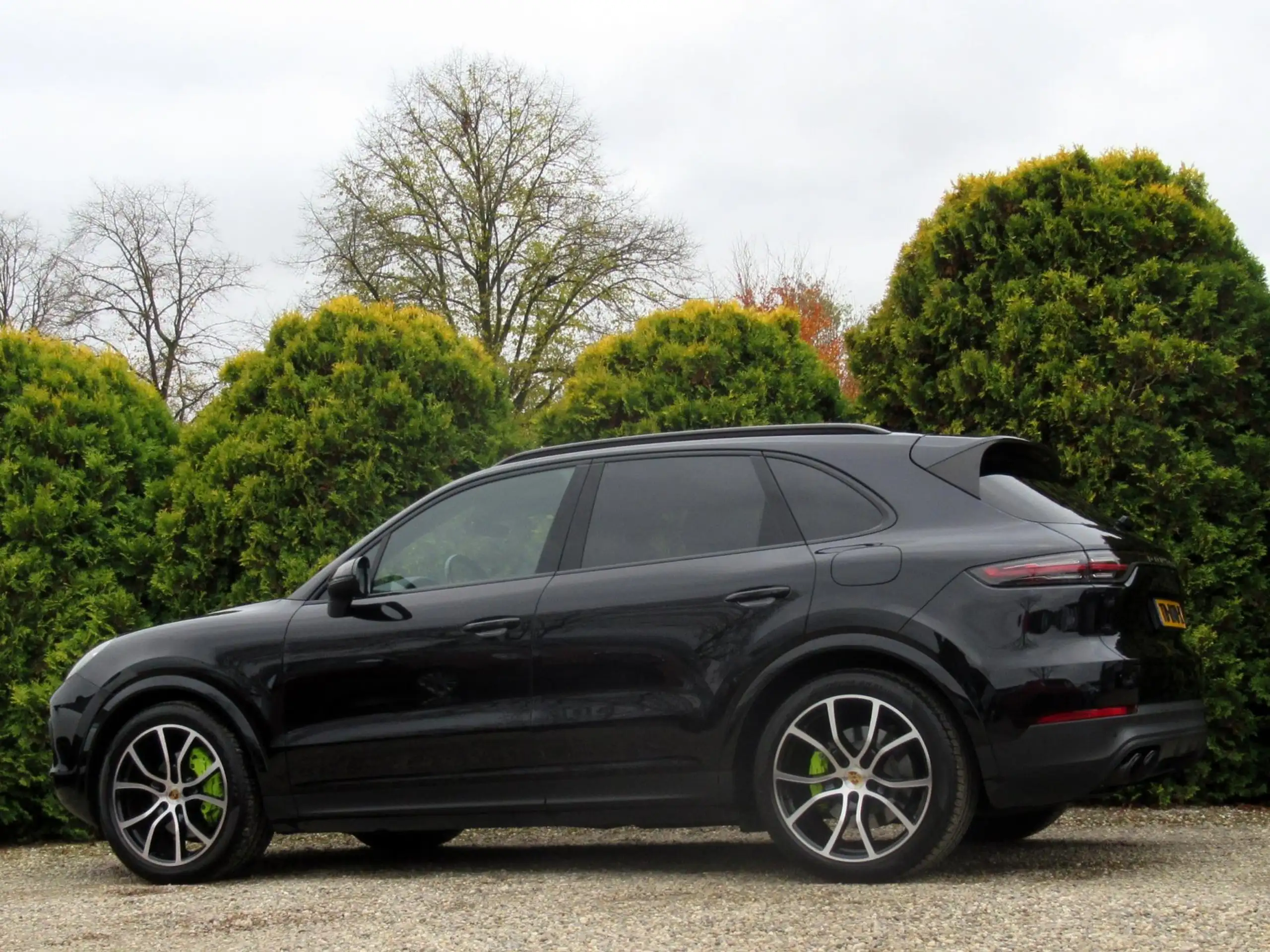 Porsche - Cayenne