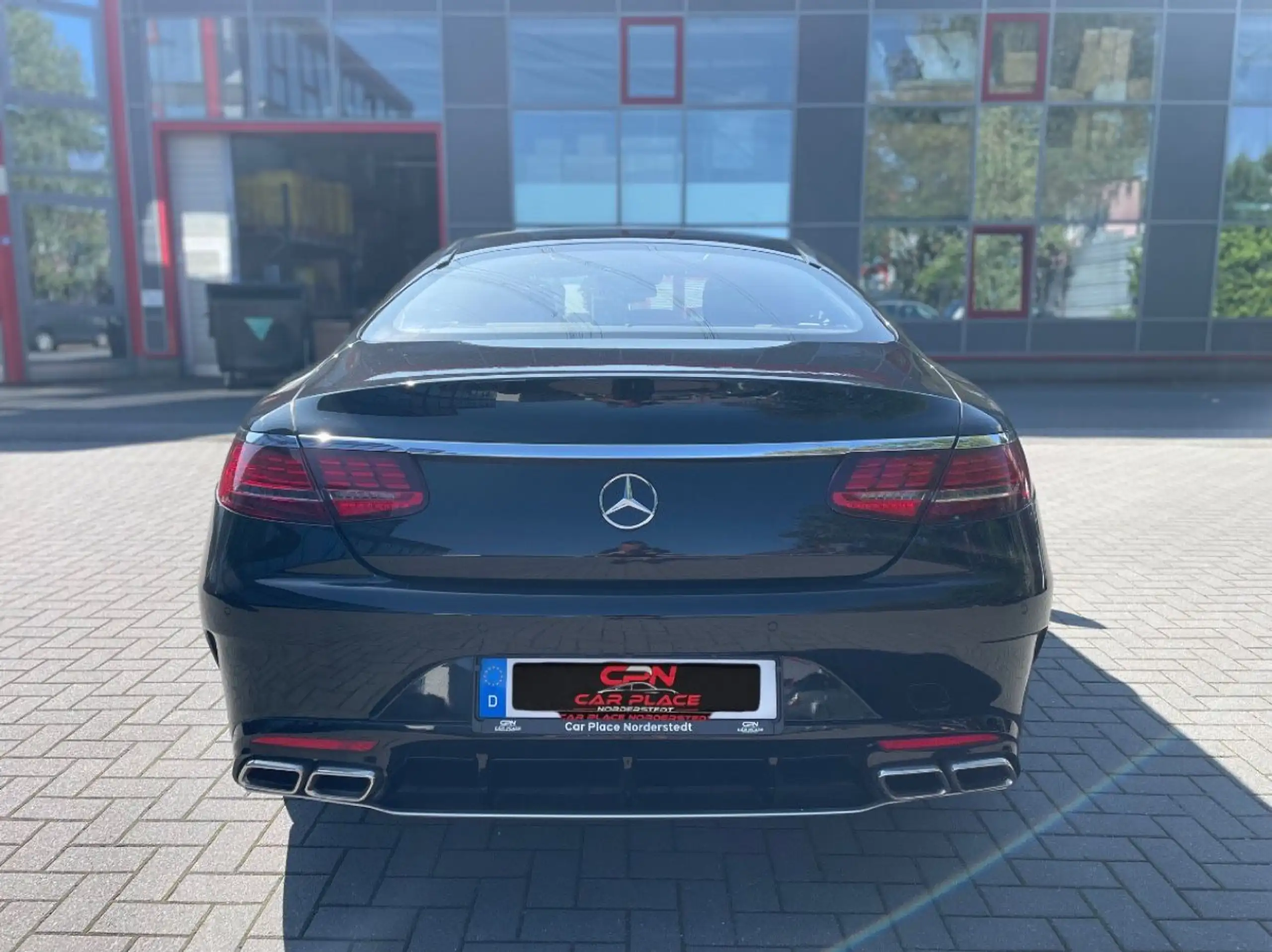 Mercedes-Benz - S 500