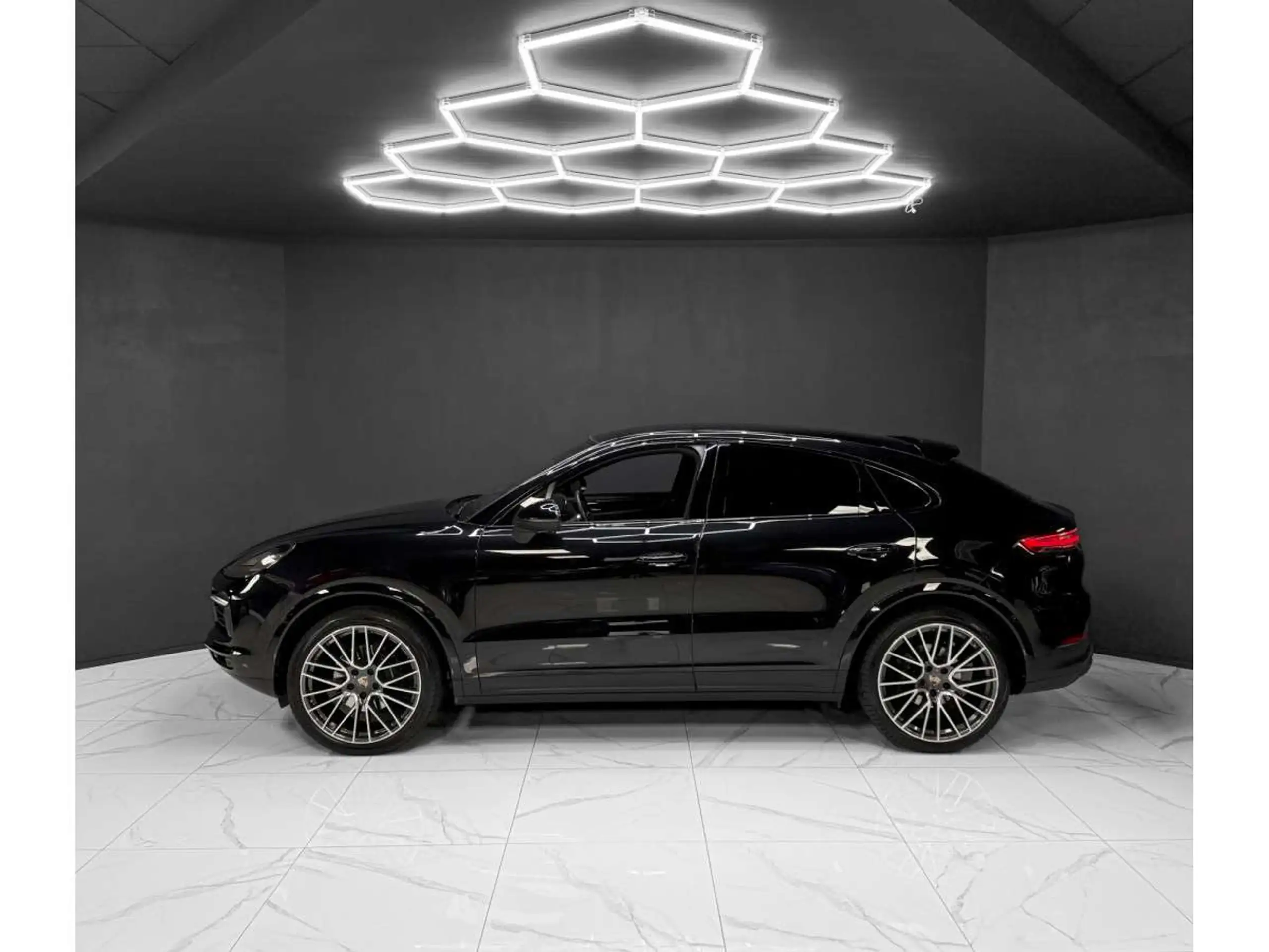 Porsche - Cayenne