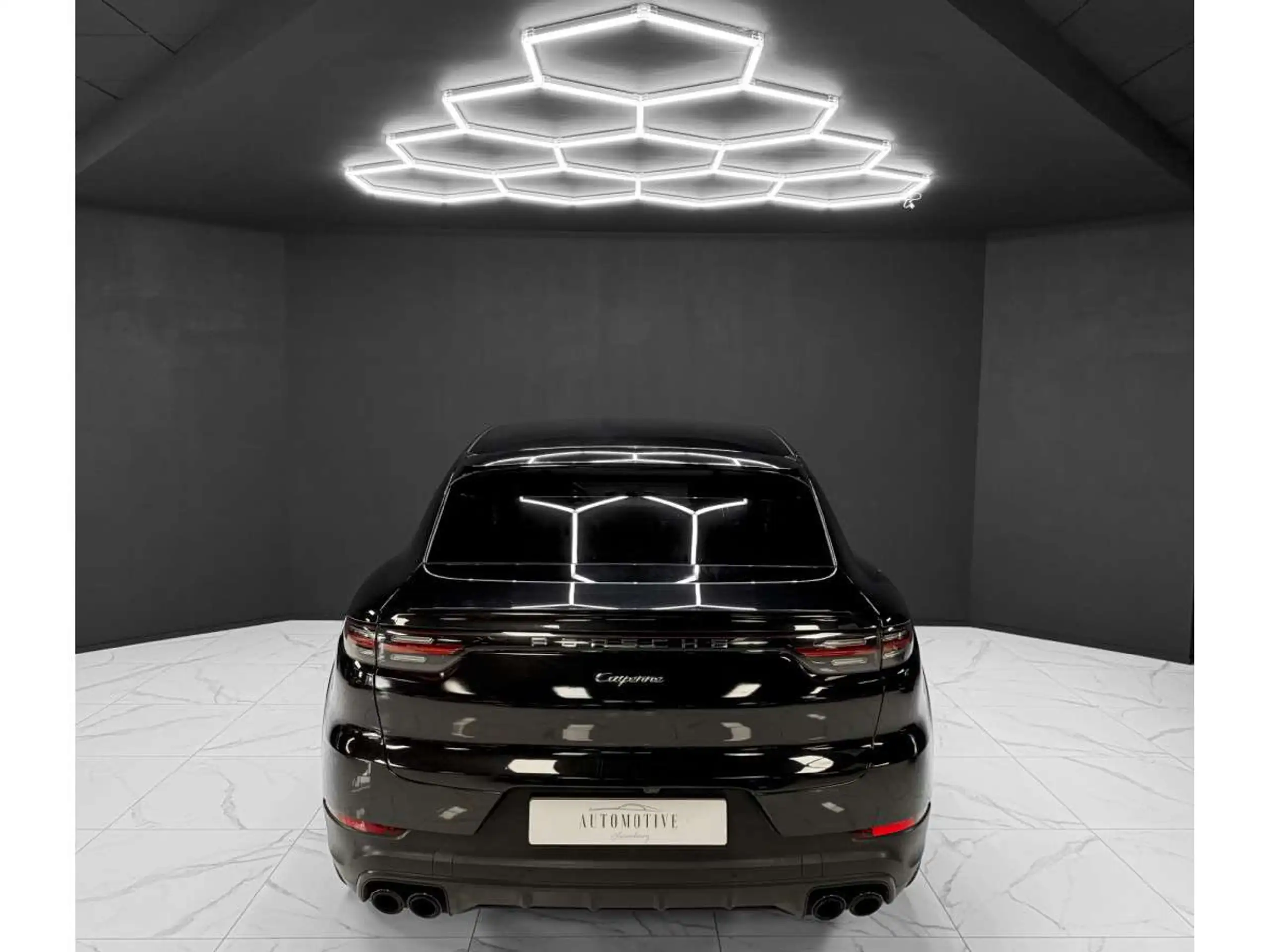 Porsche - Cayenne