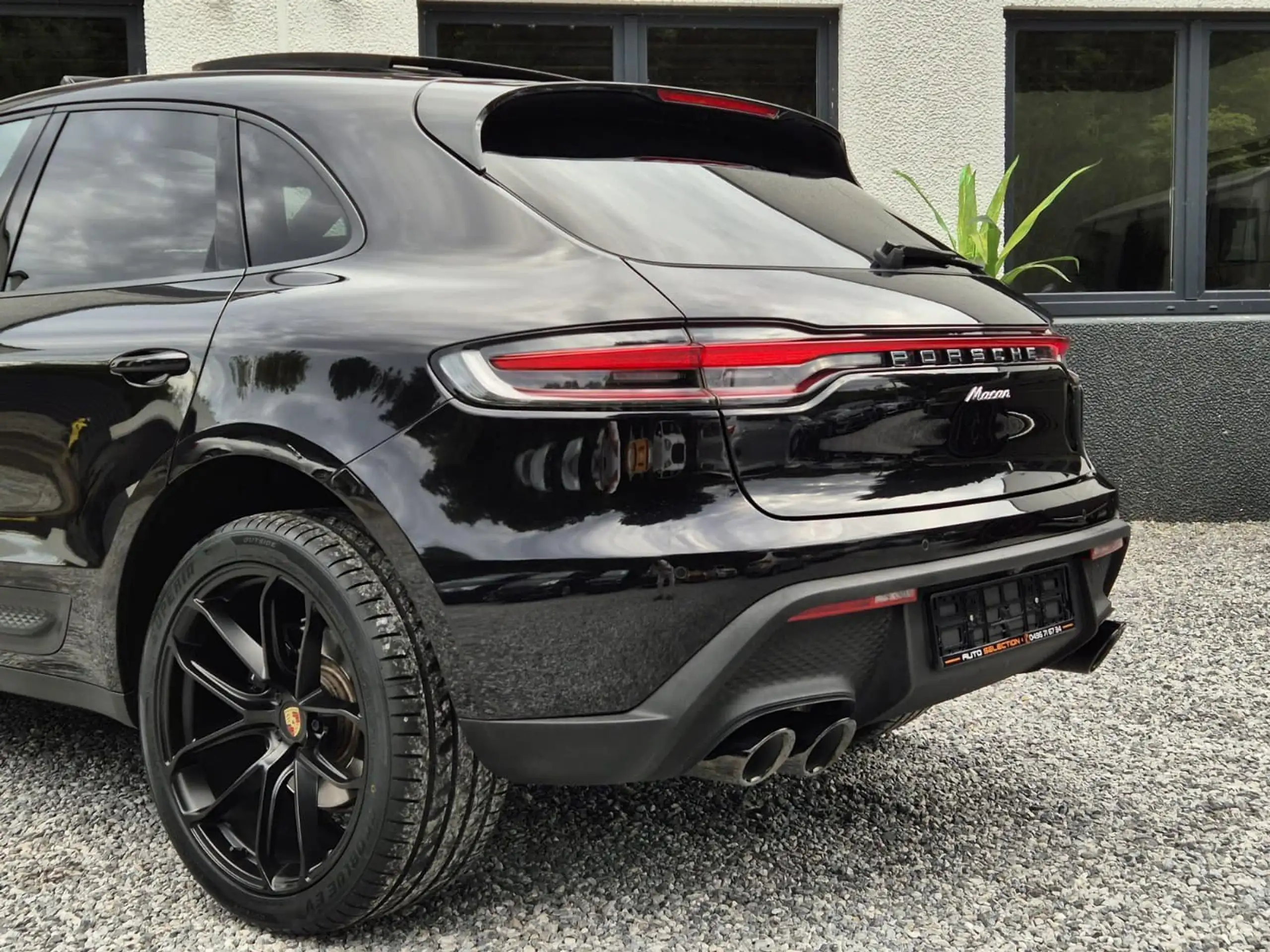 Porsche - Macan