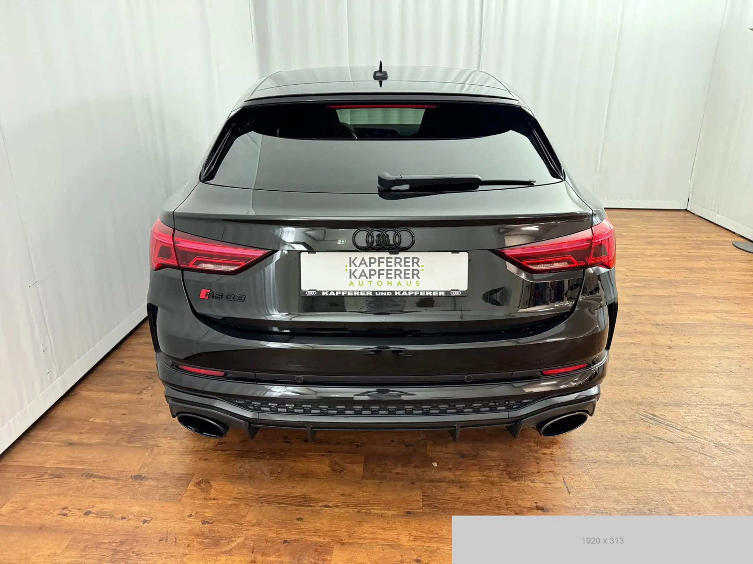 Audi - RS Q3