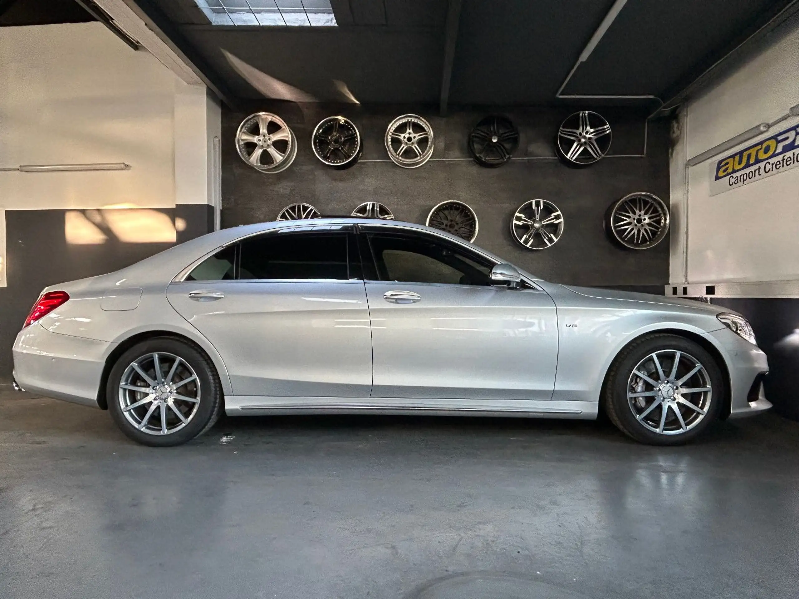 Mercedes-Benz - S 63 AMG