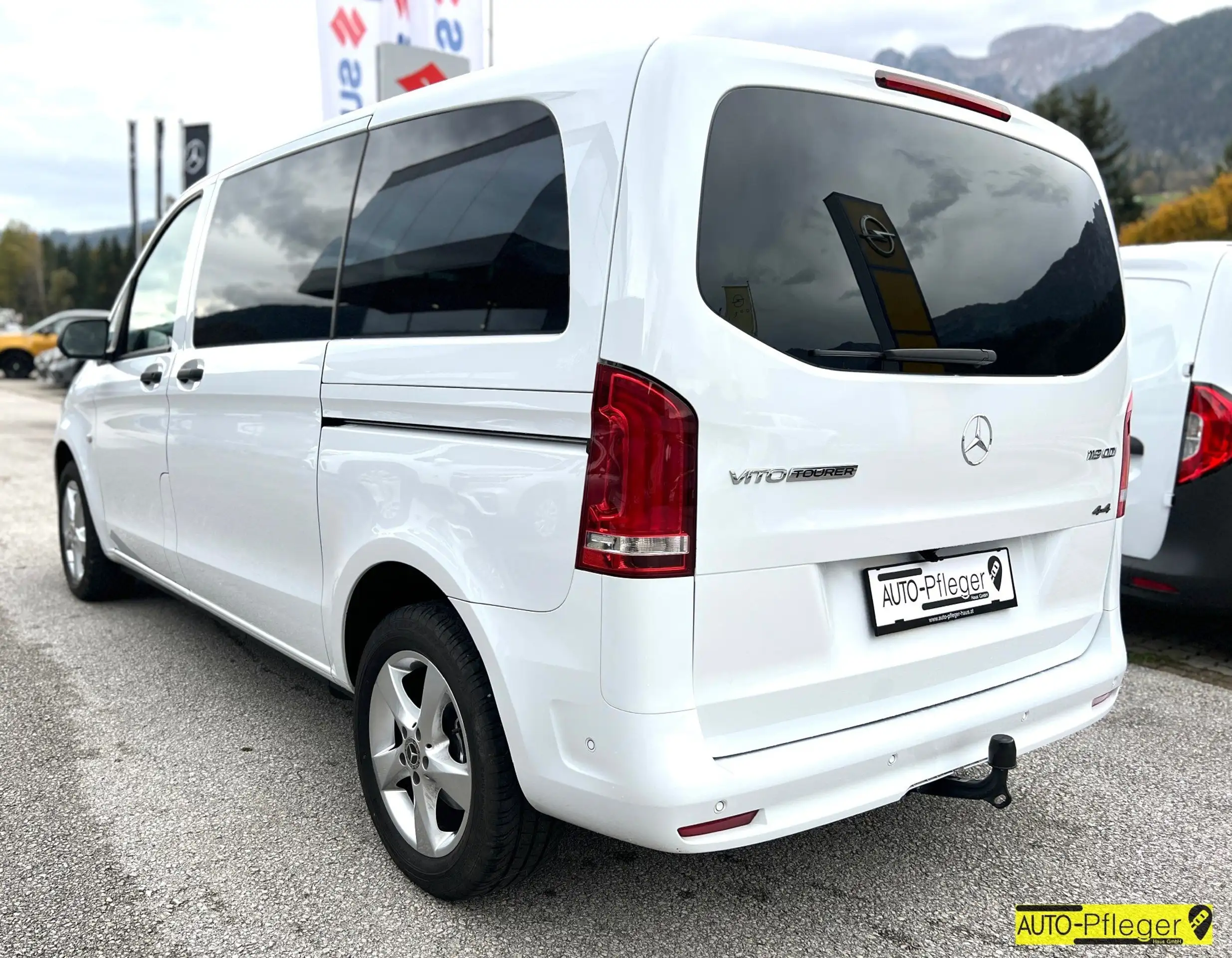 Mercedes-Benz - Vito