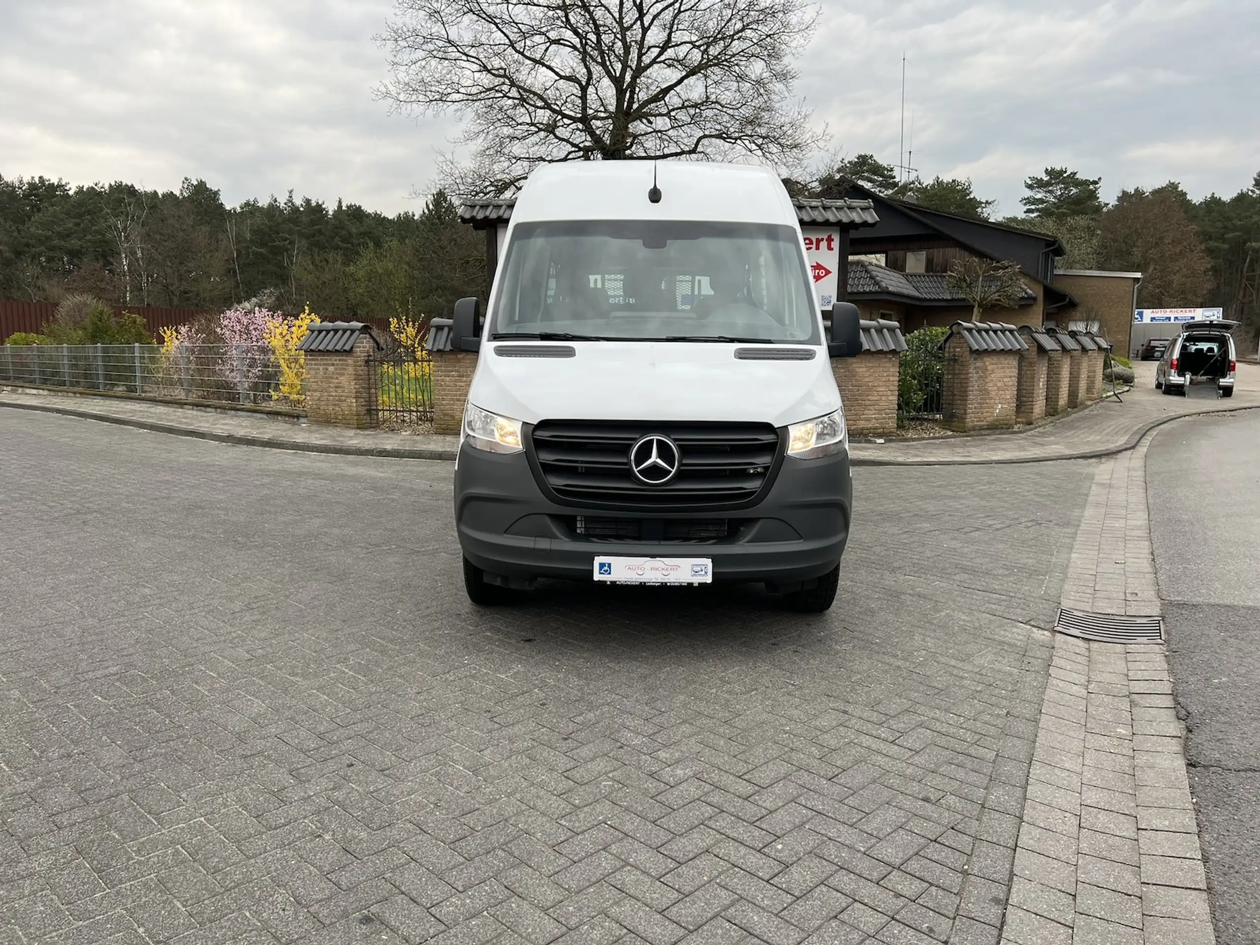 Mercedes-Benz - Sprinter