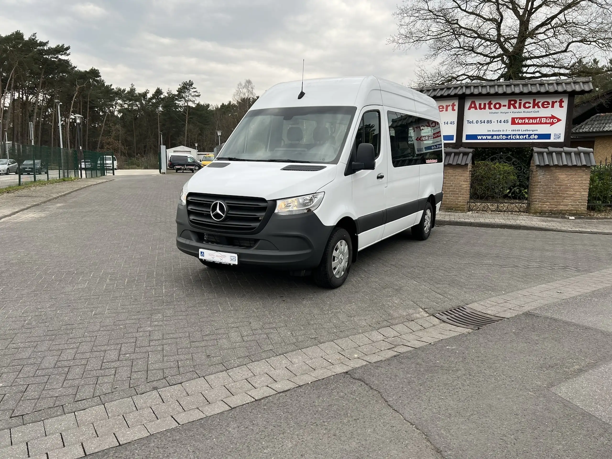 Mercedes-Benz - Sprinter