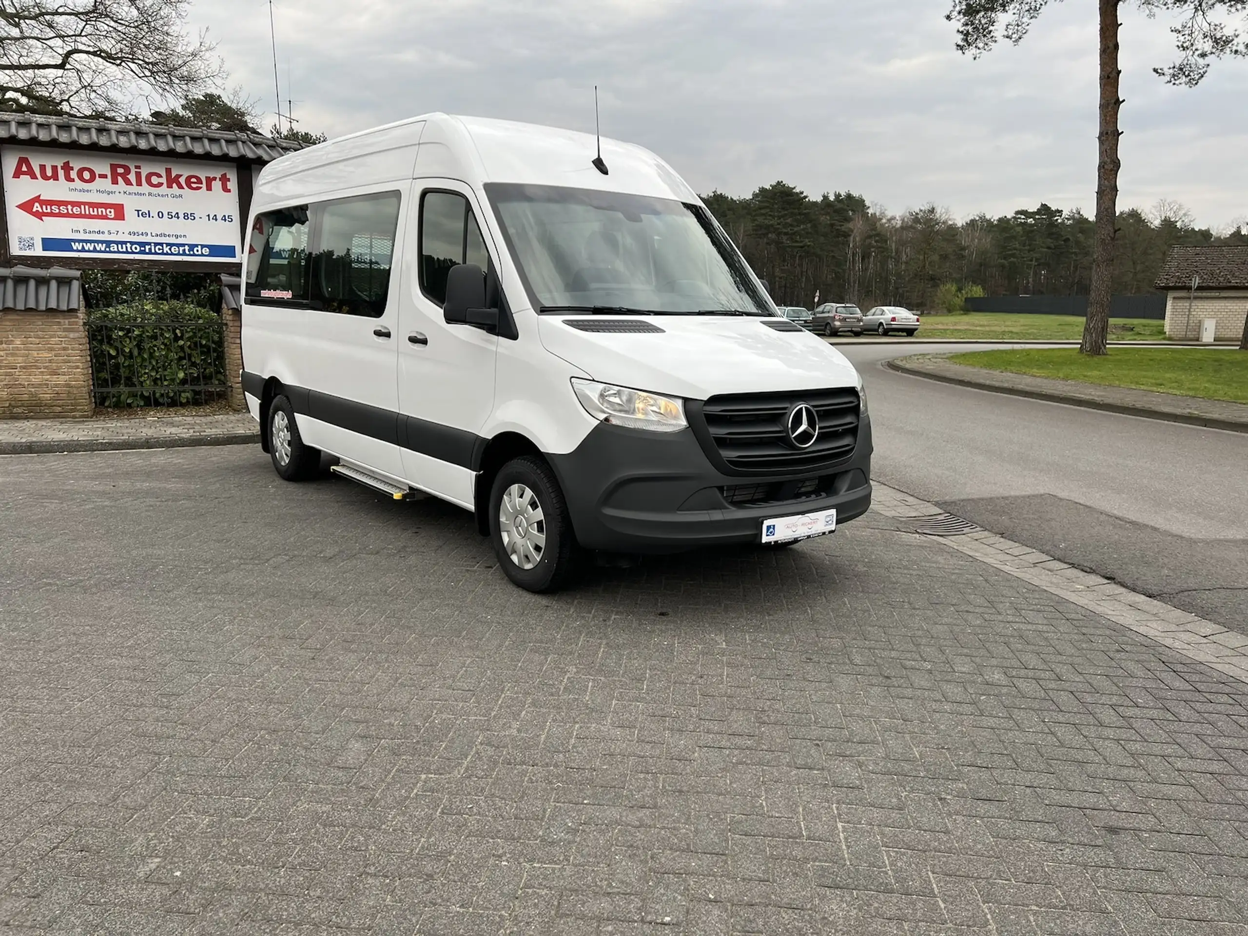 Mercedes-Benz - Sprinter