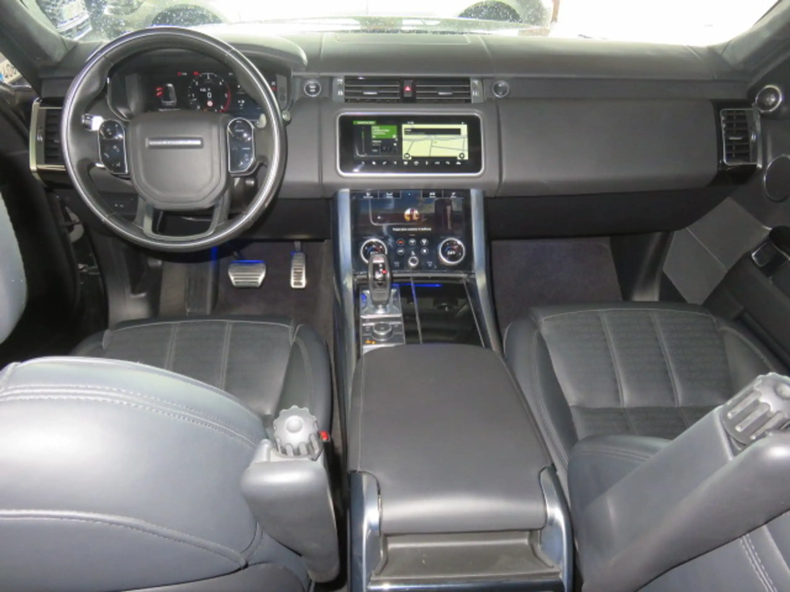 Land Rover - Range Rover Sport