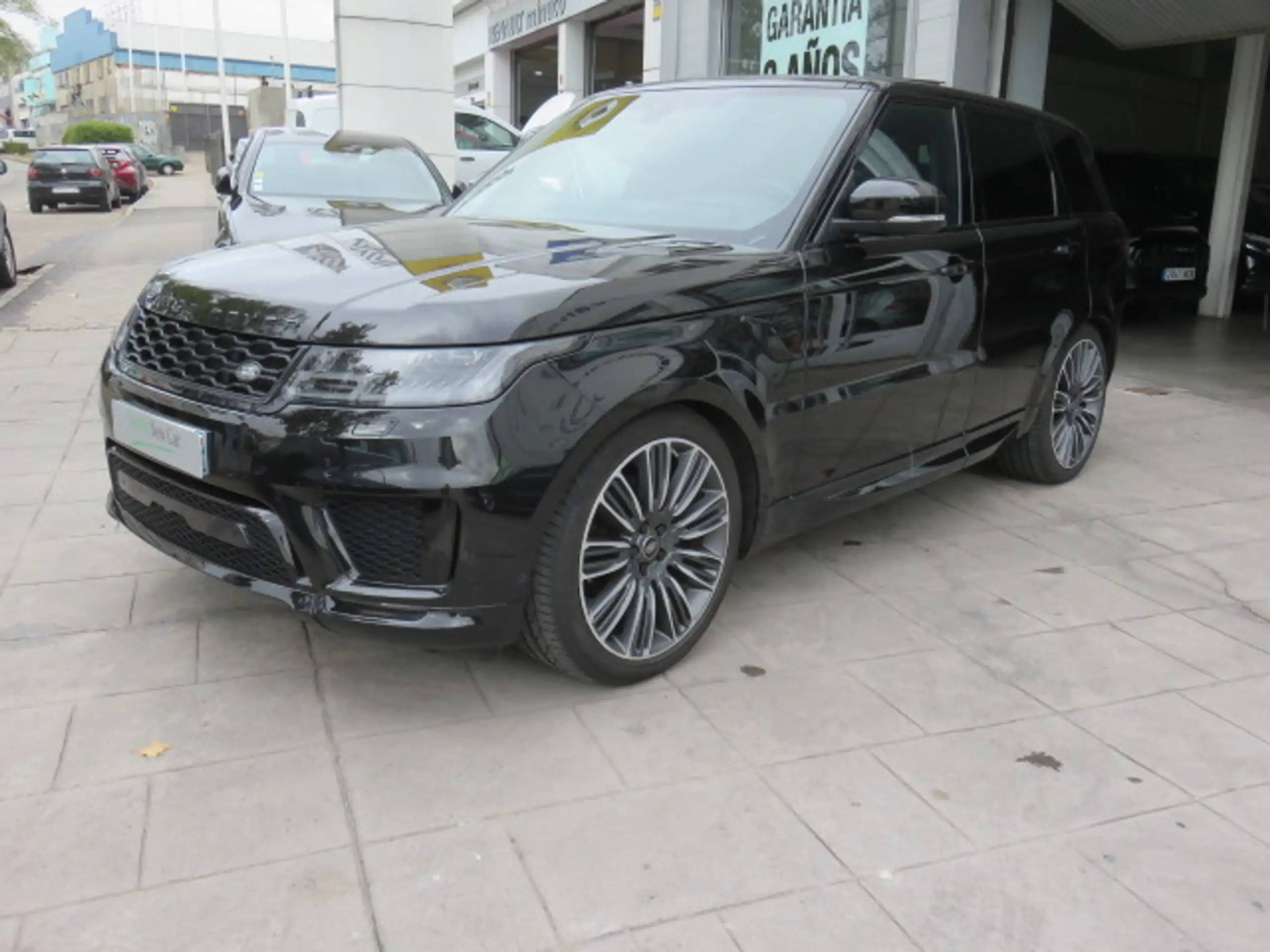 Land Rover - Range Rover Sport