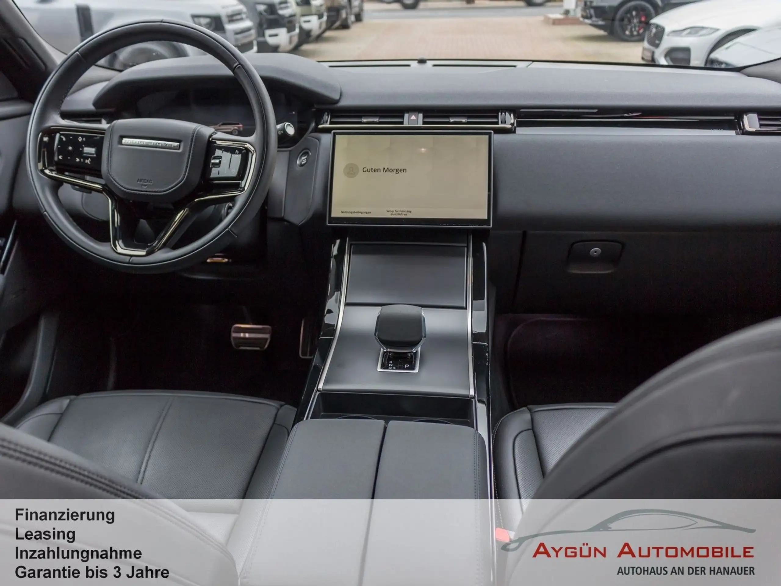 Land Rover - Range Rover Velar