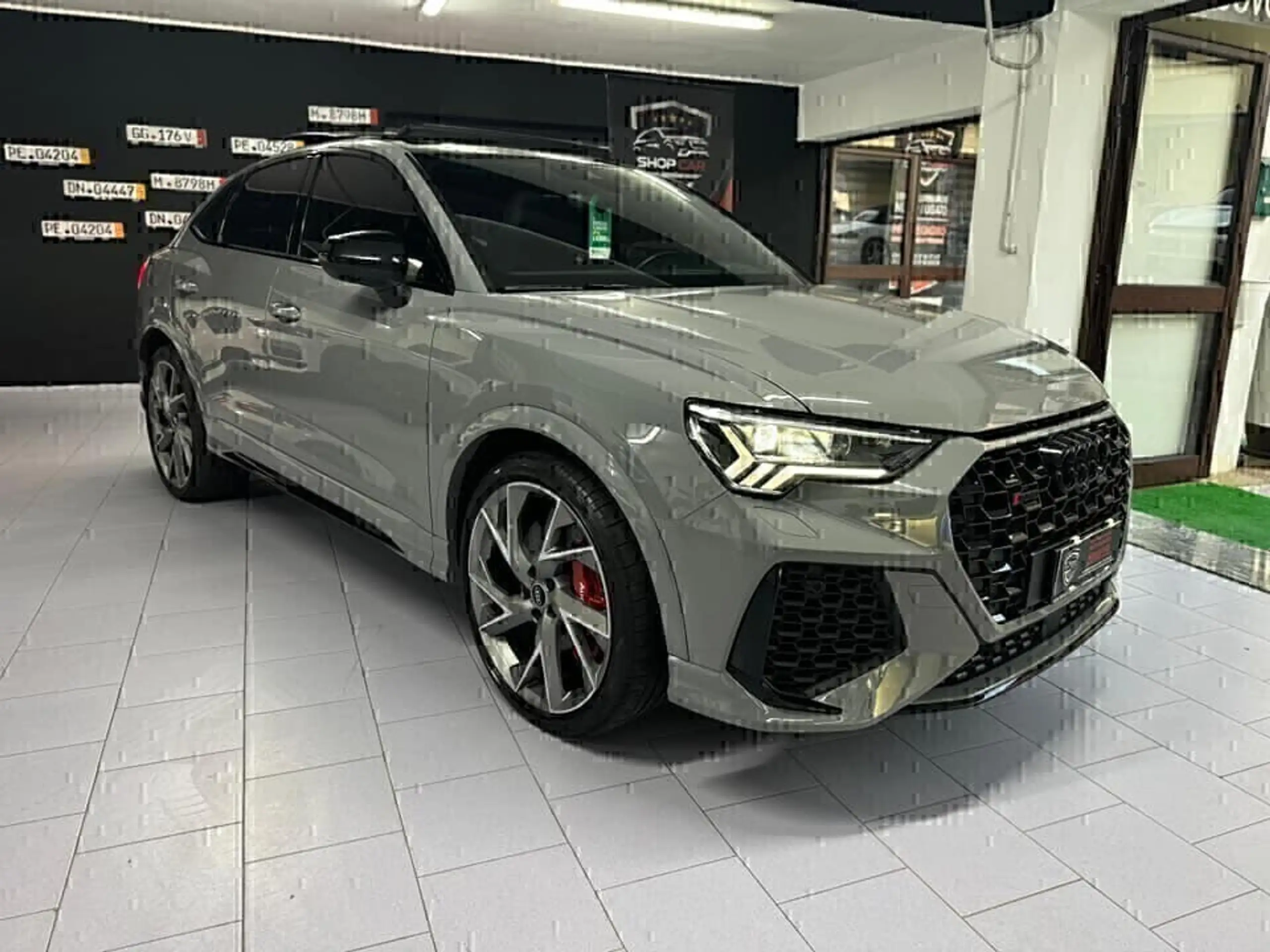 Audi - RS Q3