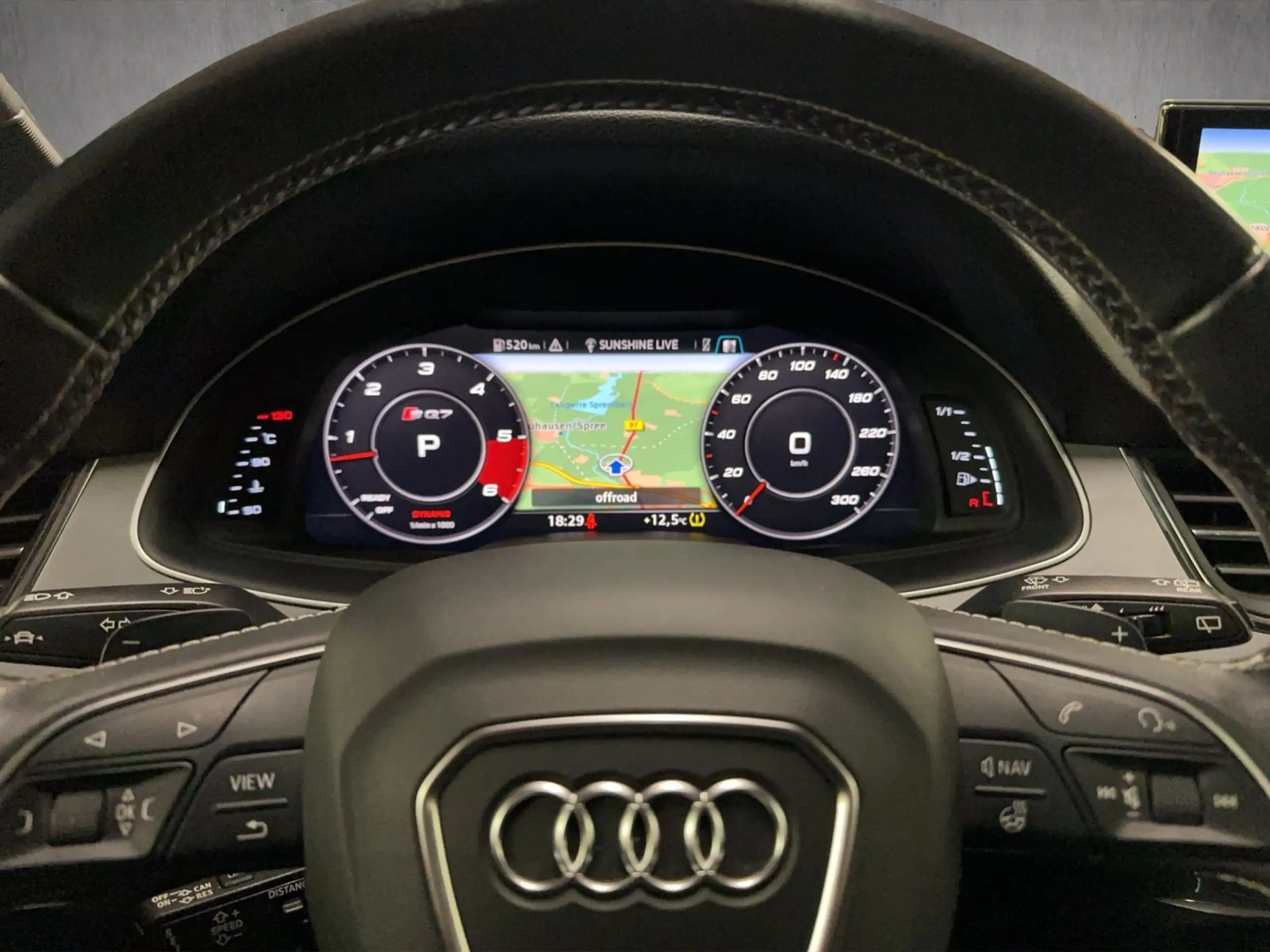 Audi - SQ7