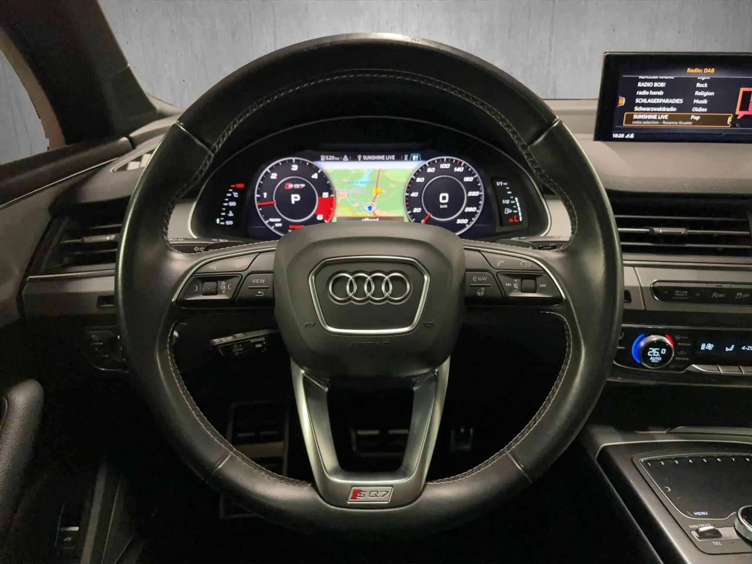 Audi - SQ7