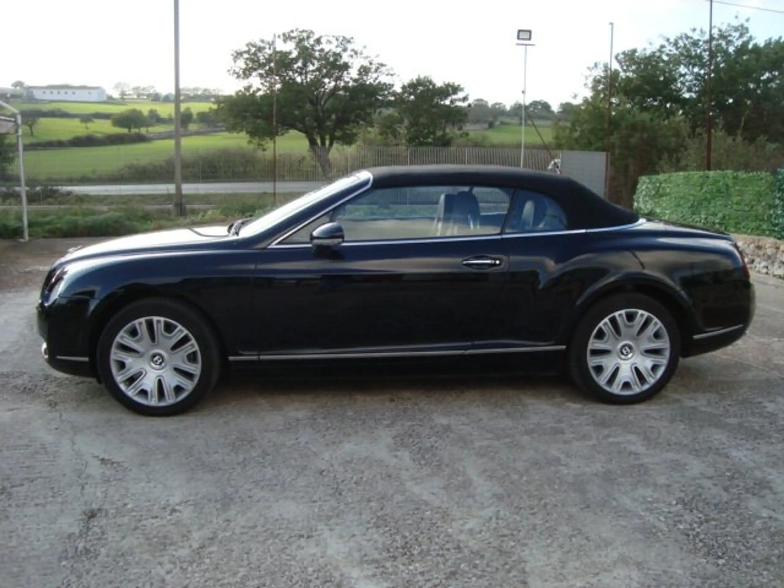 Bentley - Continental GTC