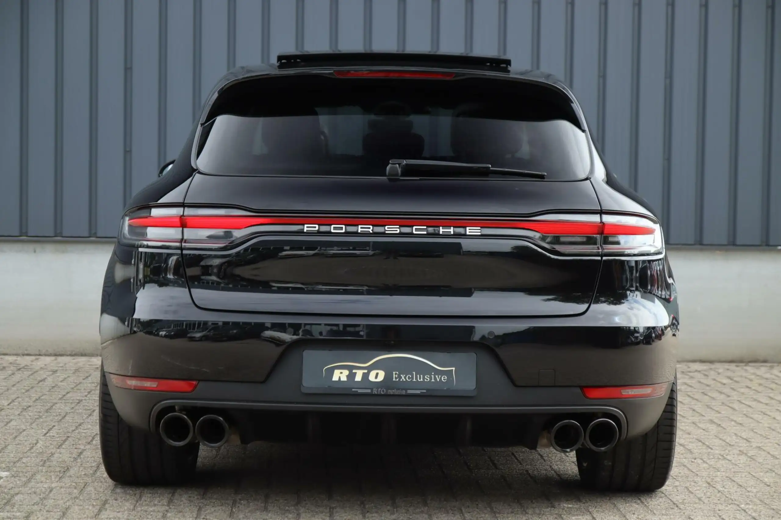 Porsche - Macan