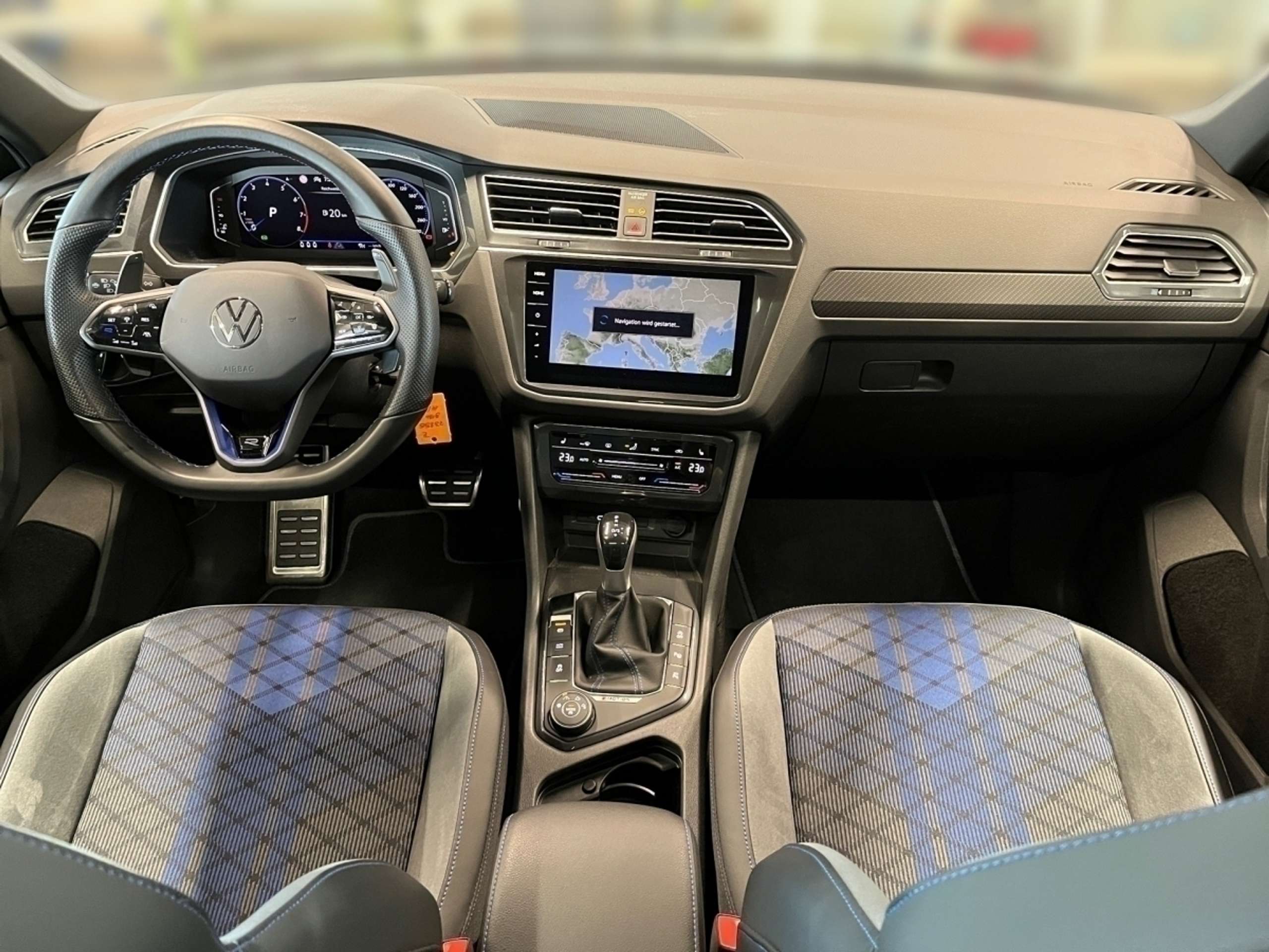 Volkswagen - Tiguan