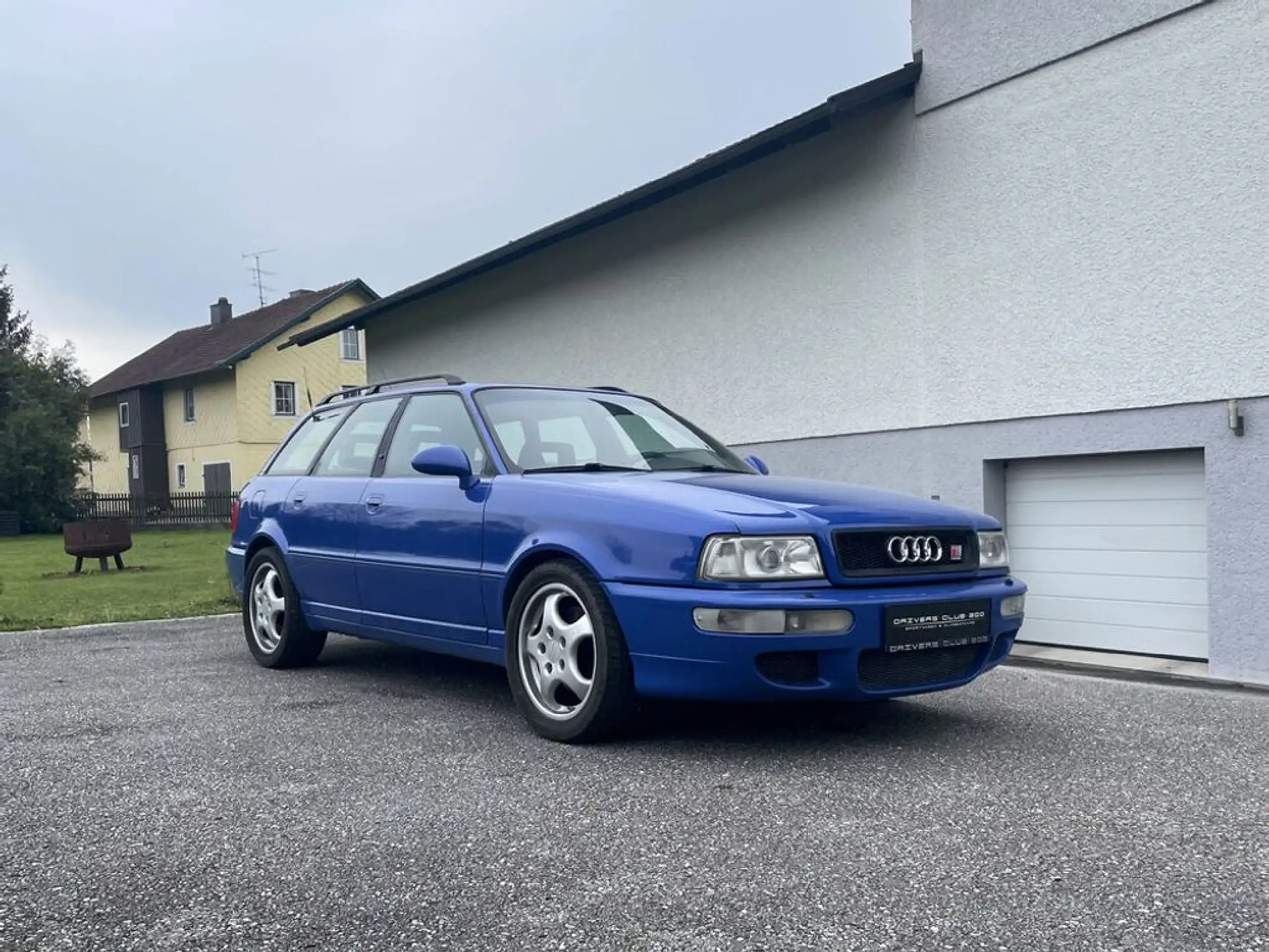 Audi - RS2