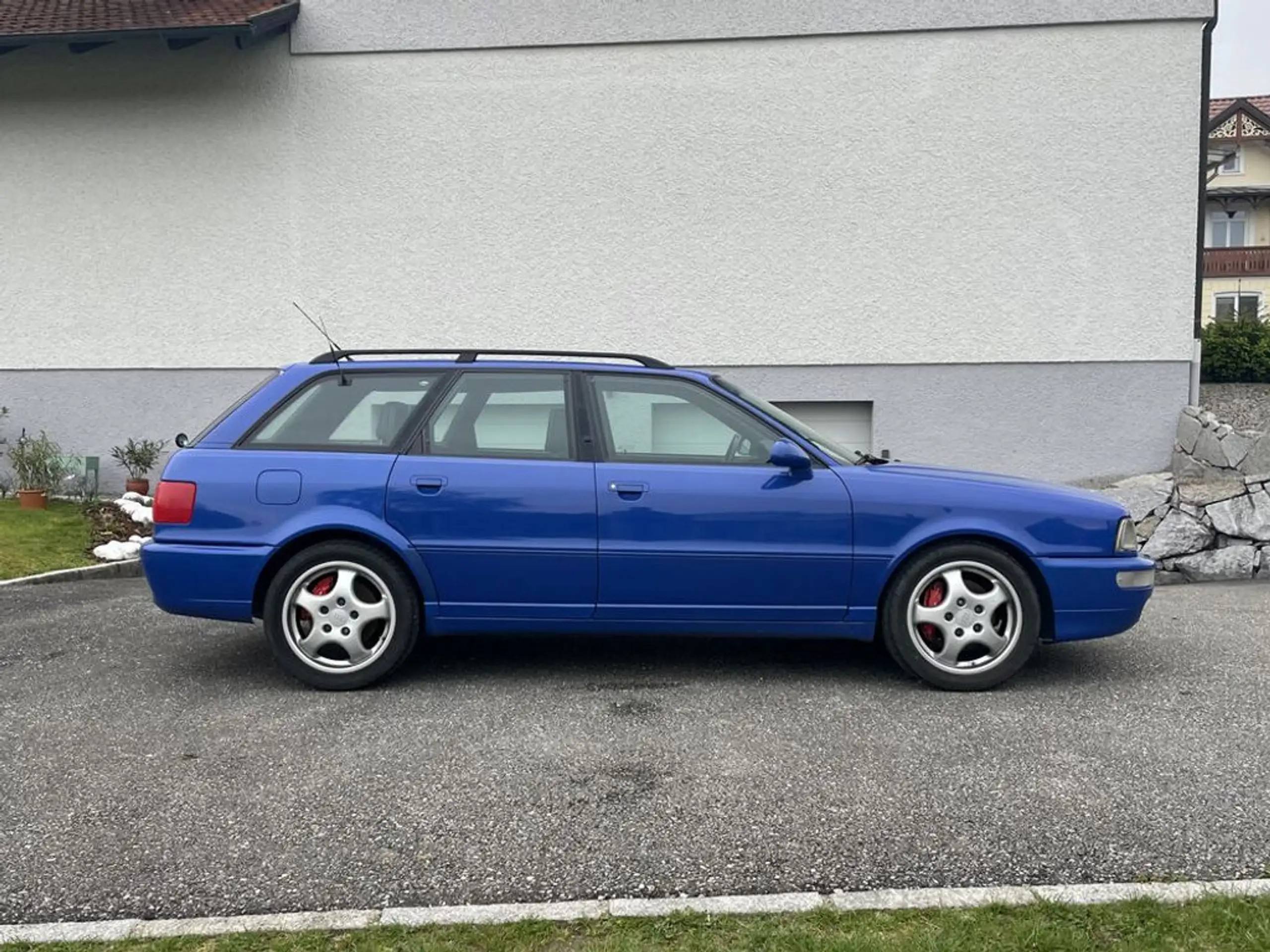 Audi - RS2