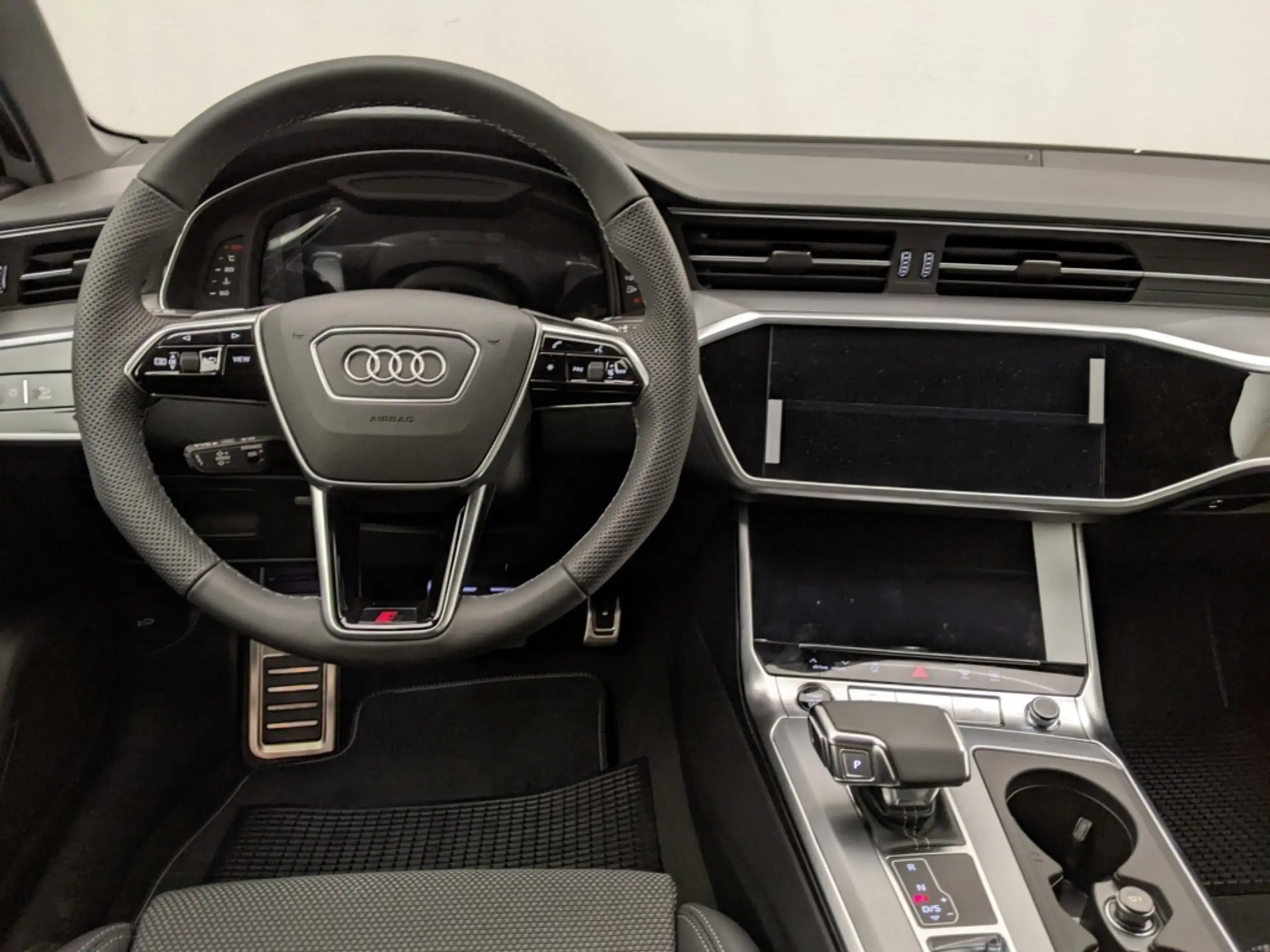 Audi - A6