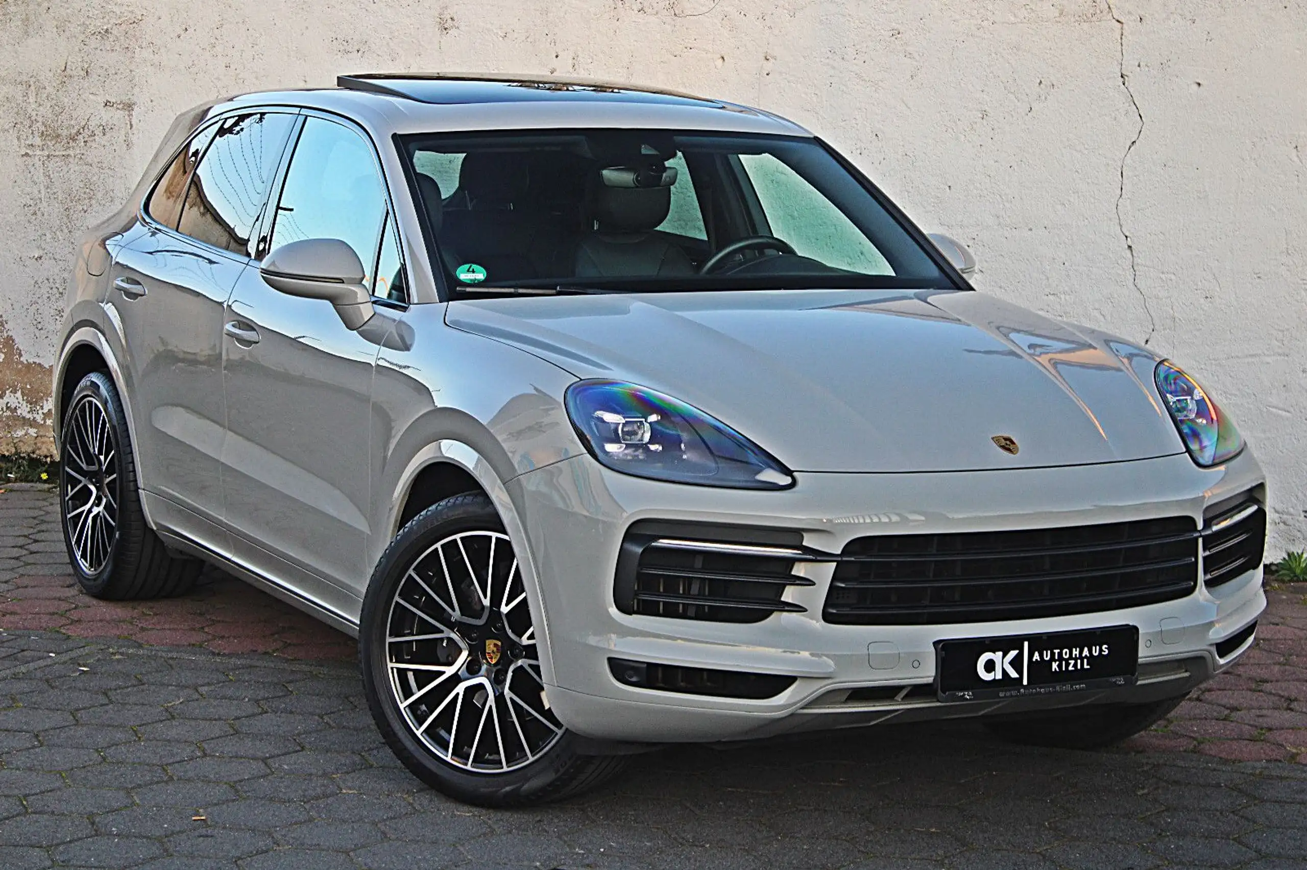 Porsche - Cayenne