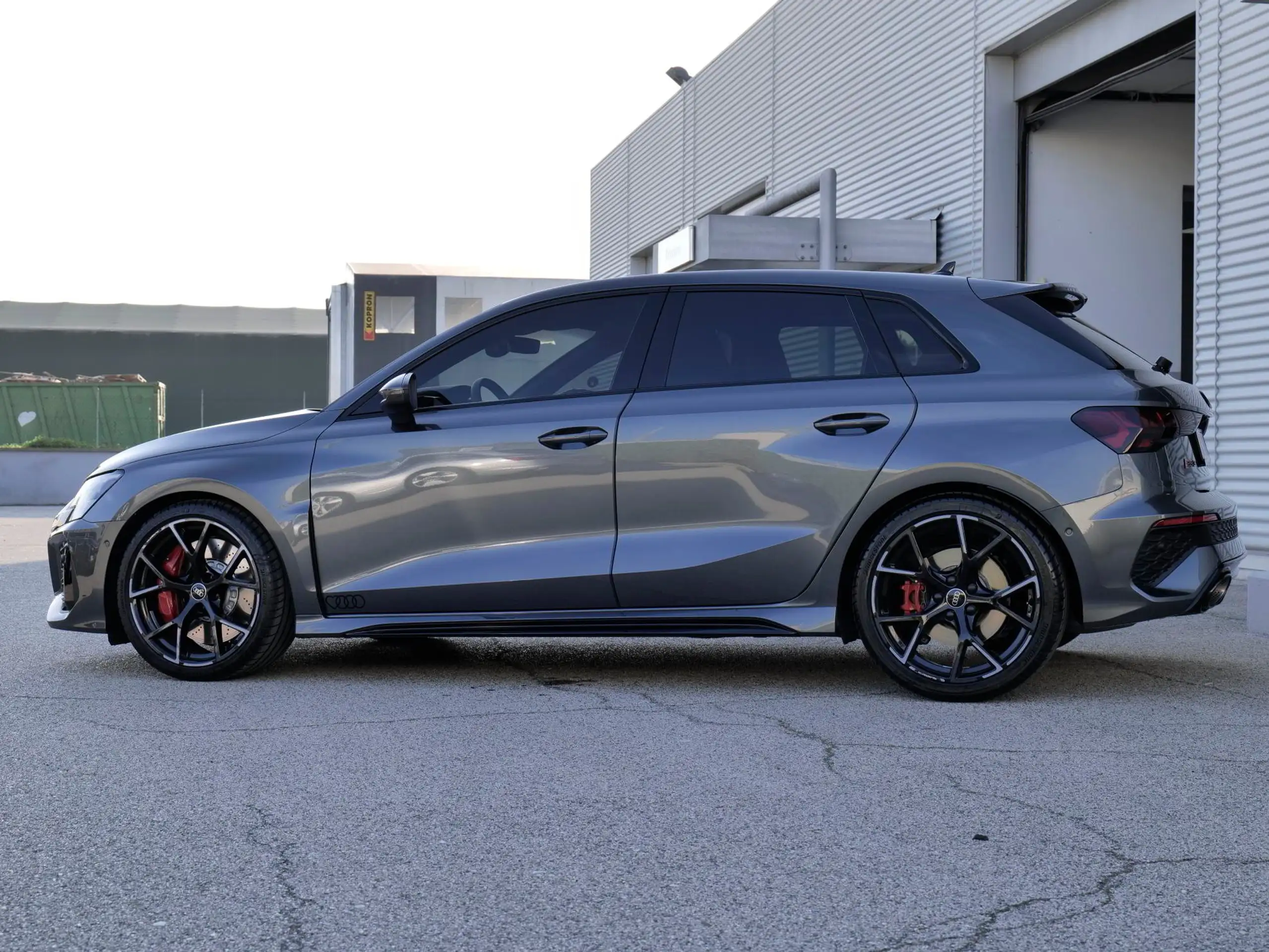 Audi - RS3