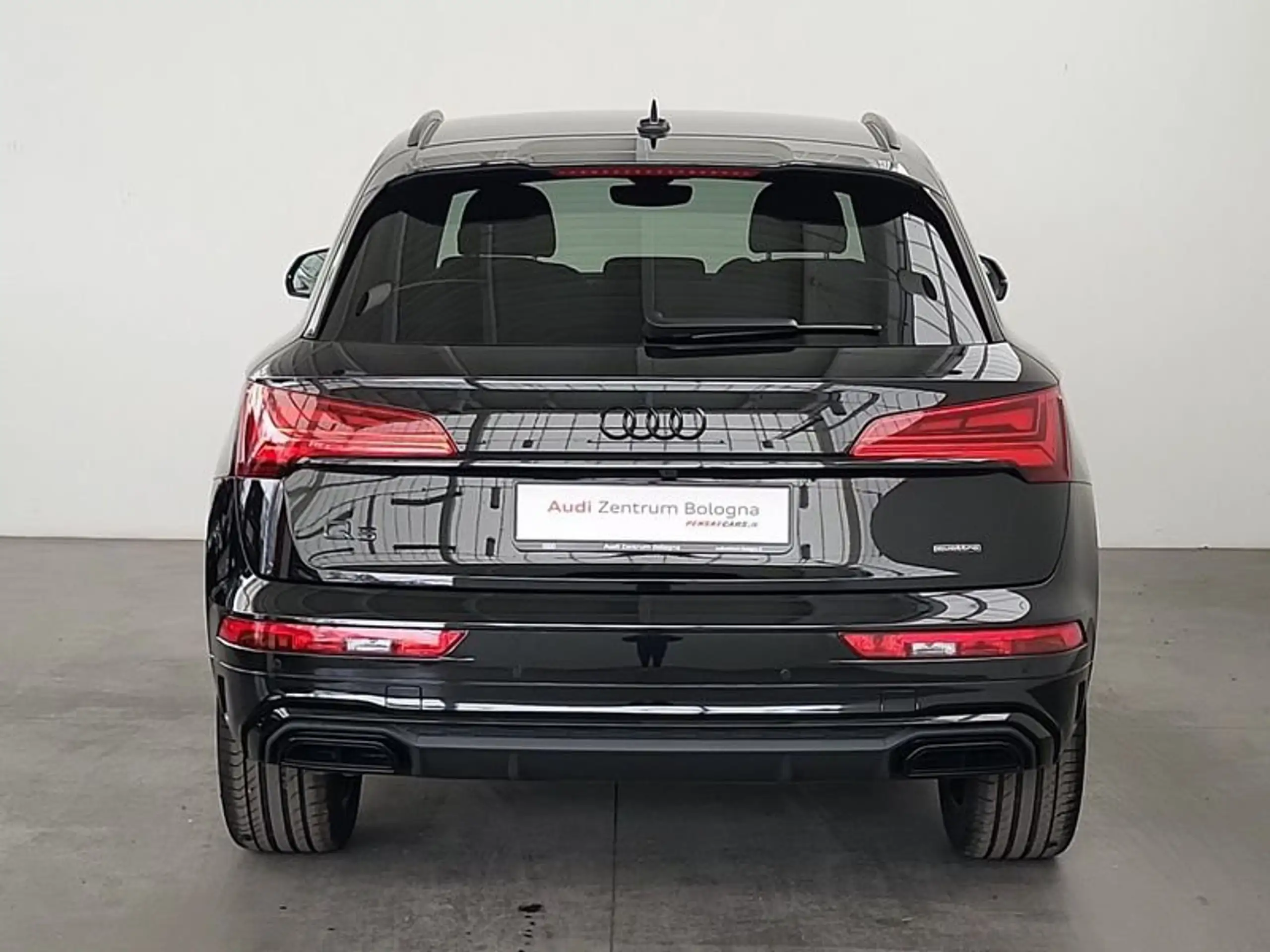 Audi - Q5