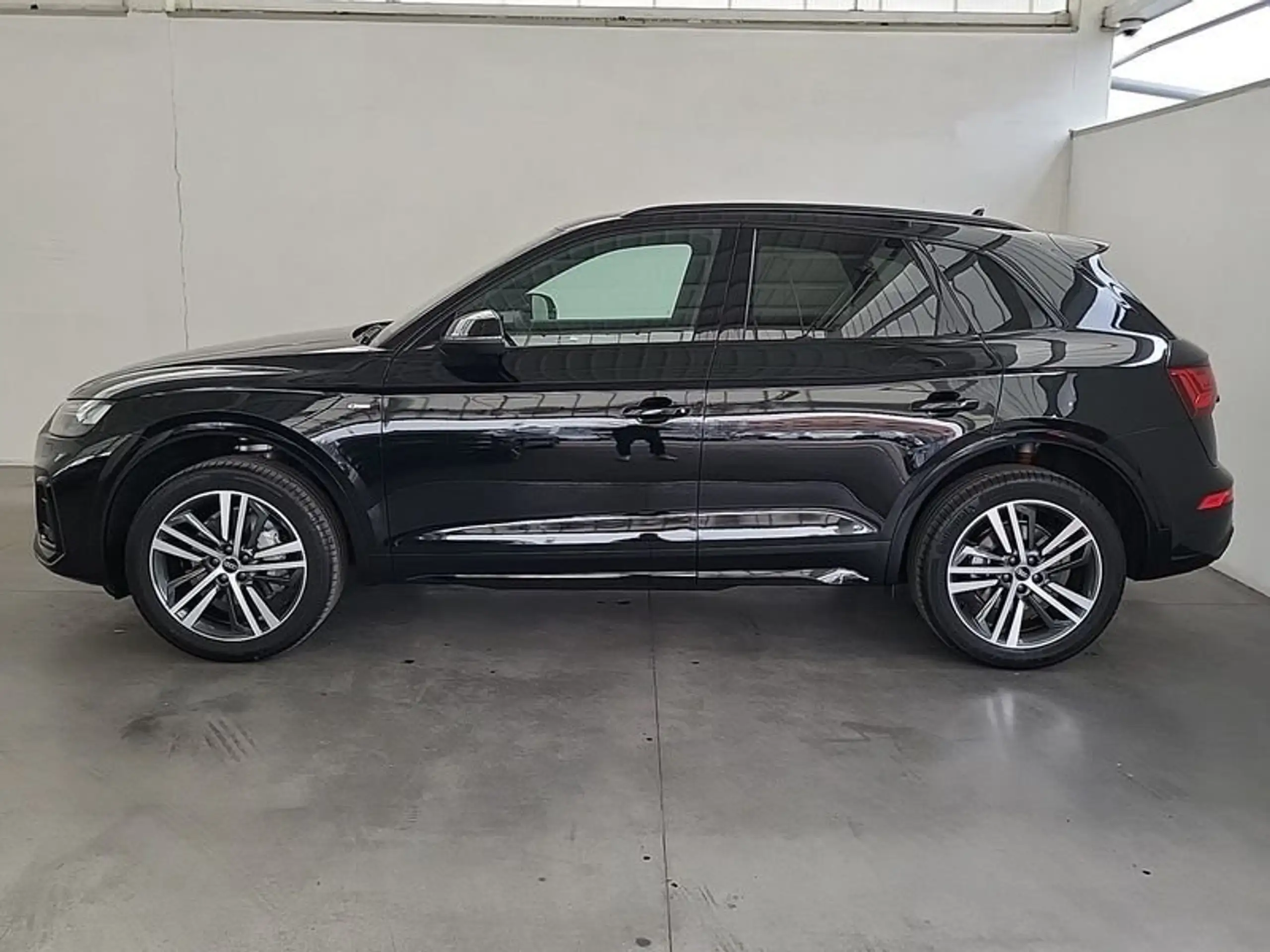 Audi - Q5