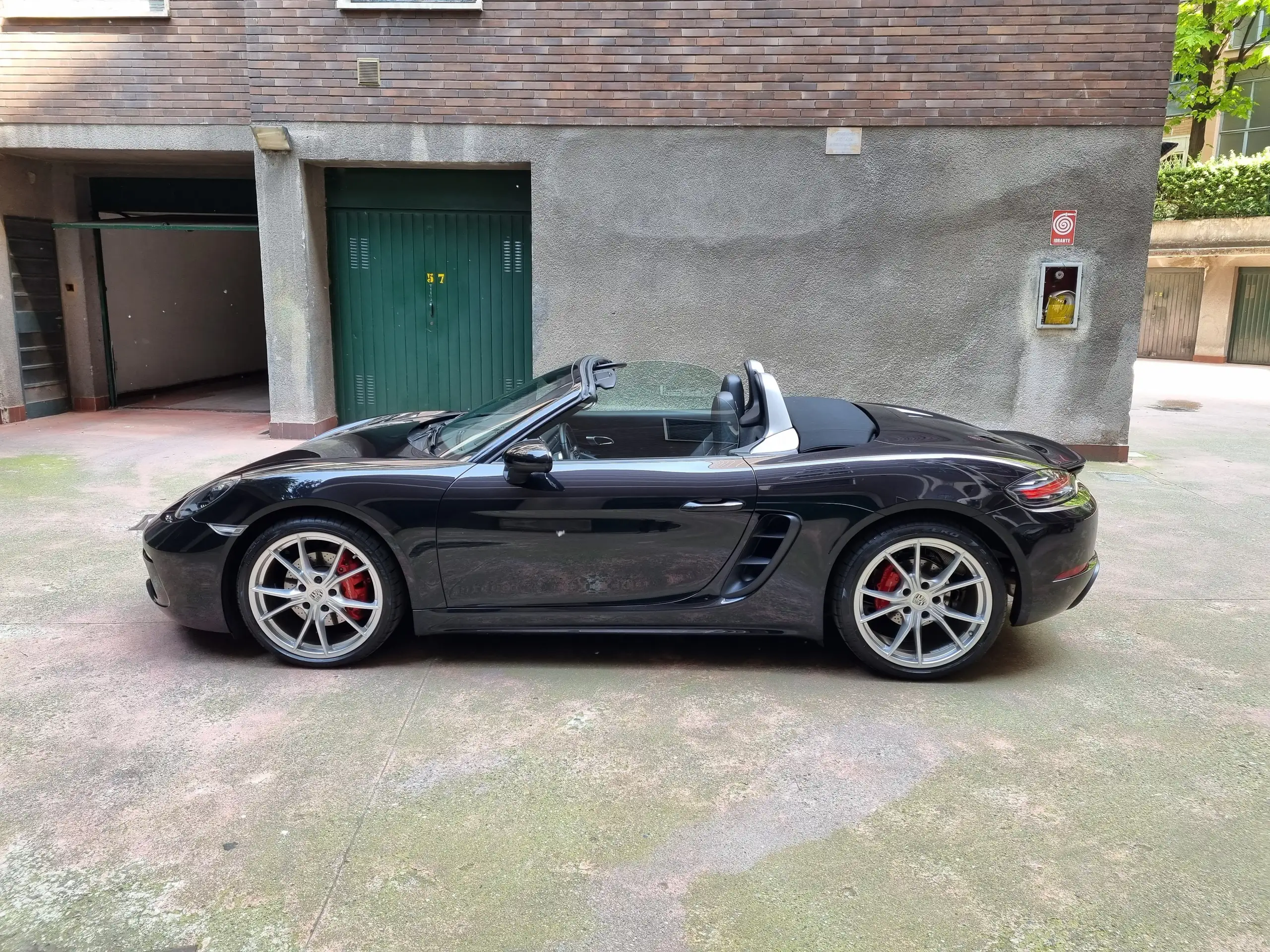 Porsche - Boxster