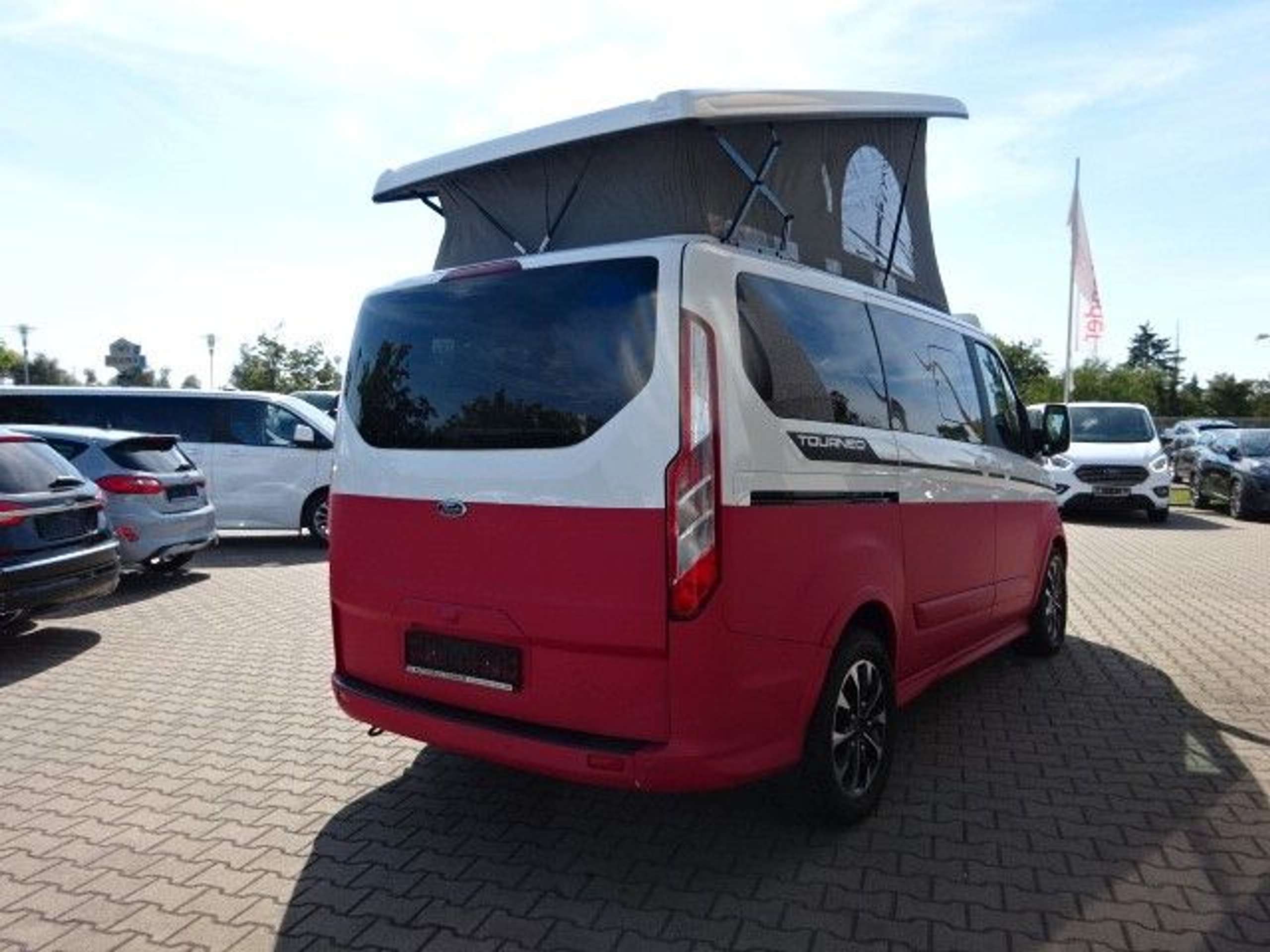 Ford - Tourneo Custom