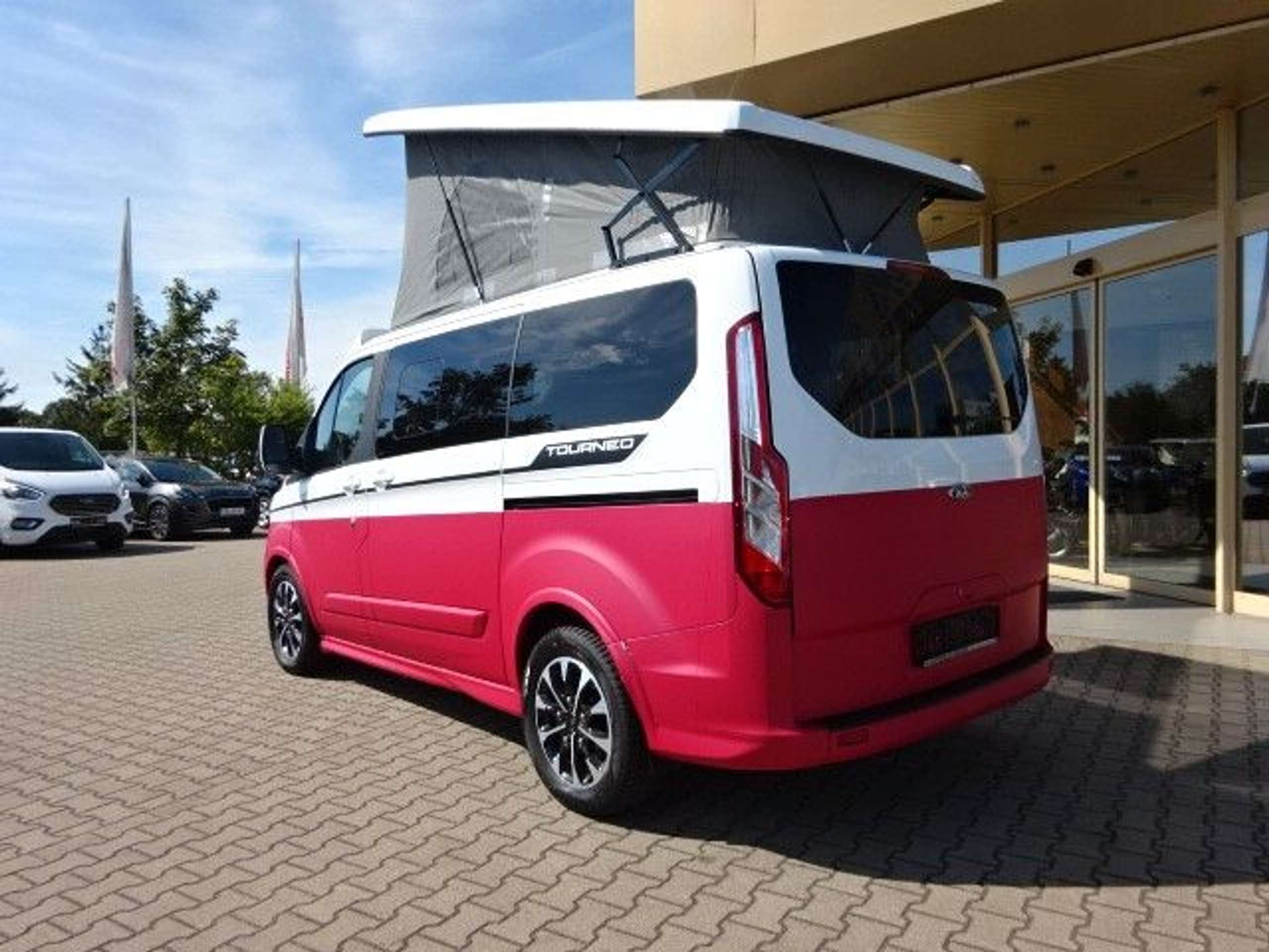 Ford - Tourneo Custom