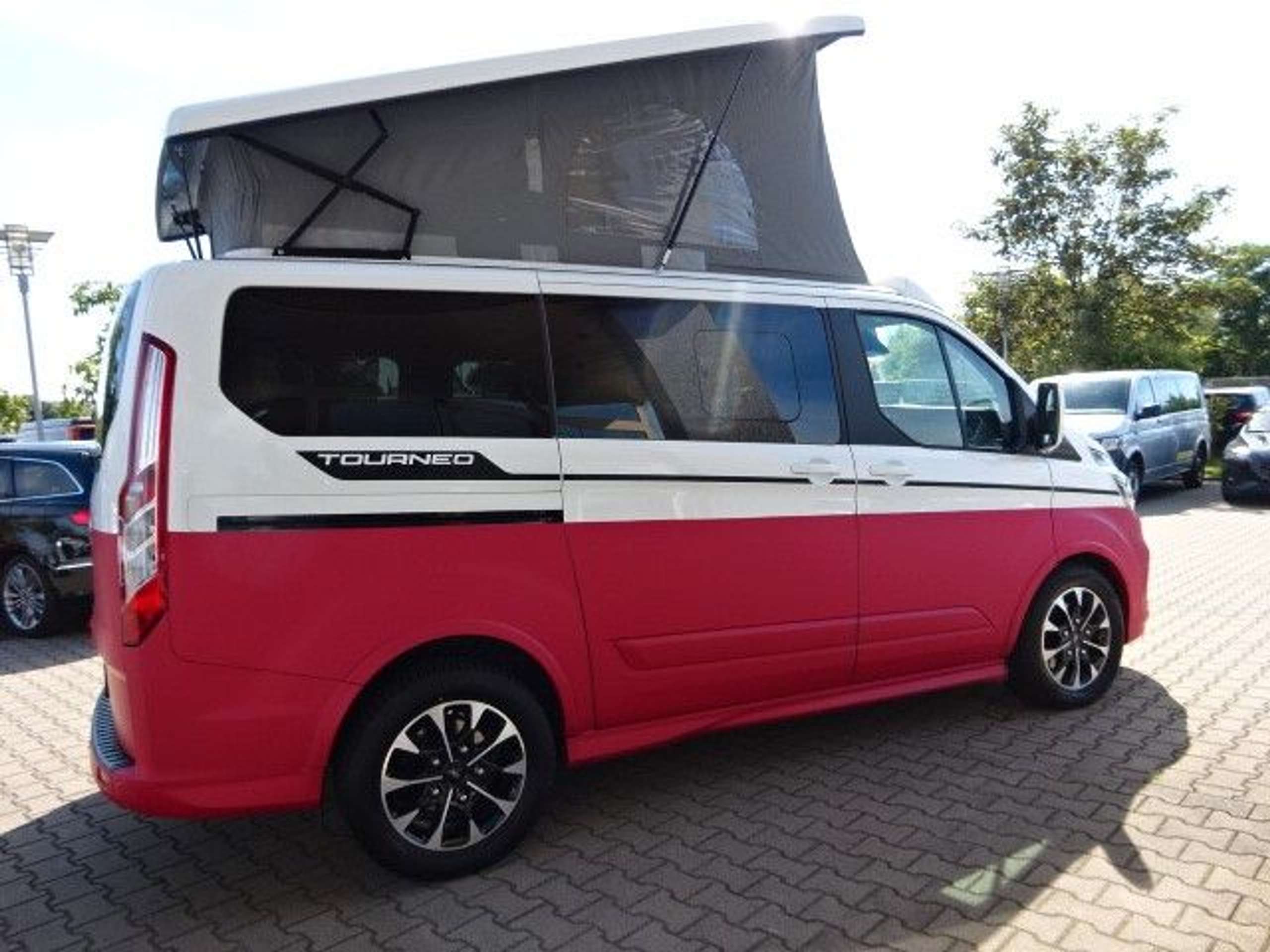 Ford - Tourneo Custom