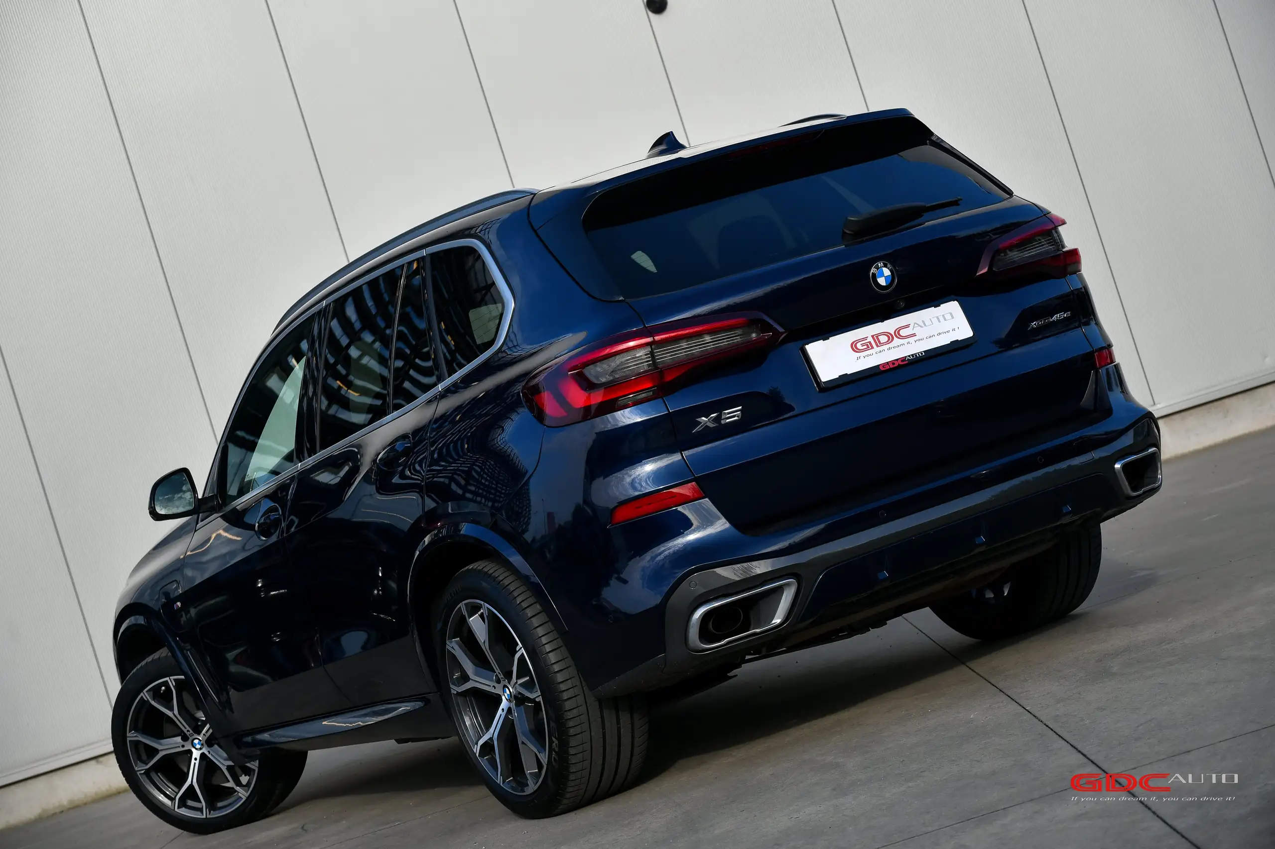 BMW - X5