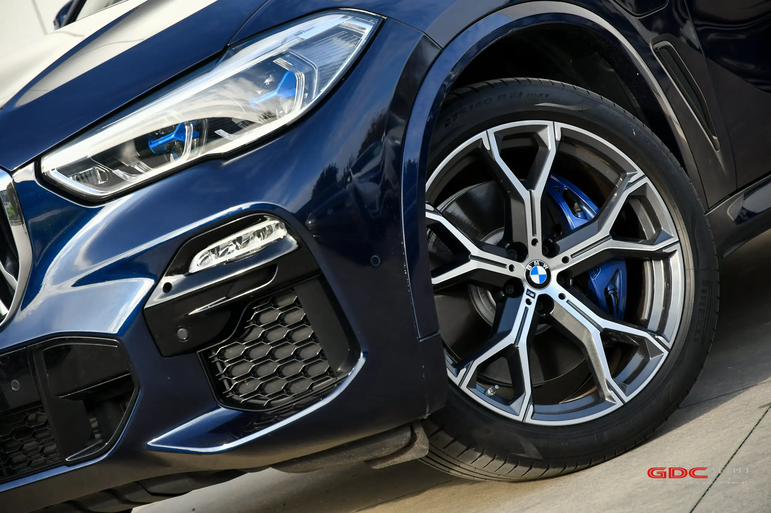 BMW - X5