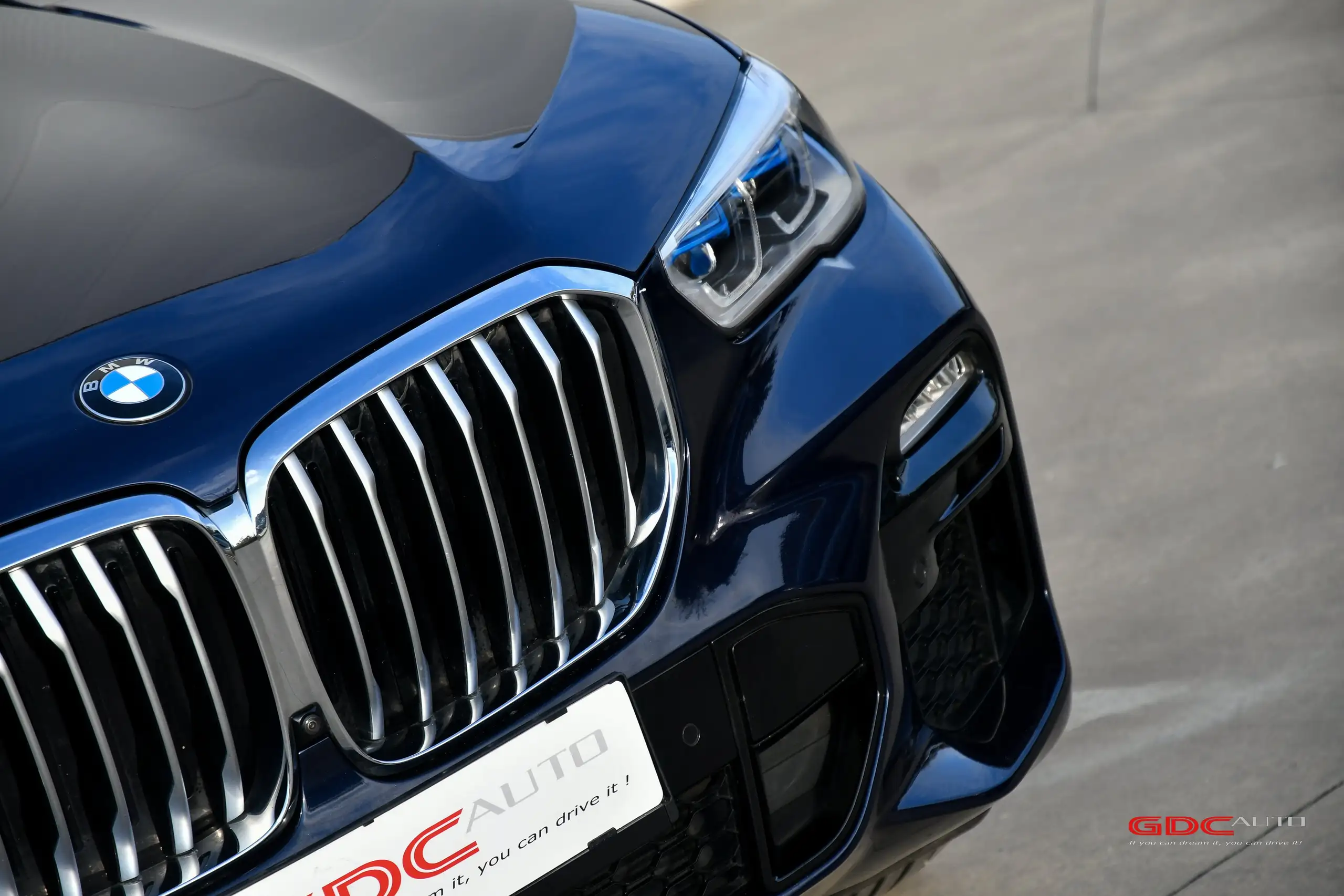 BMW - X5