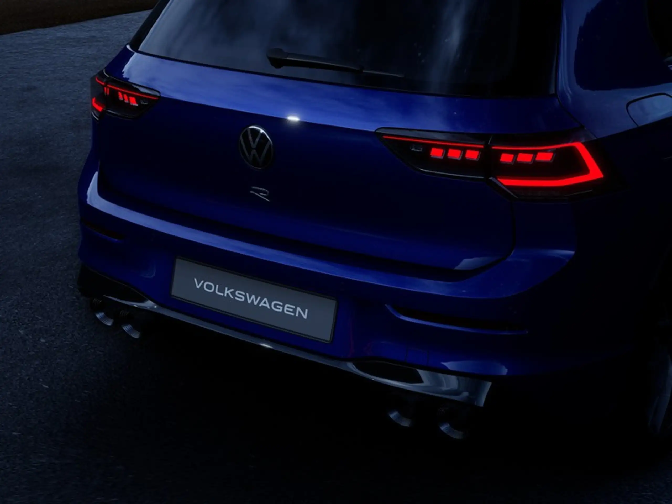 Volkswagen - Golf R