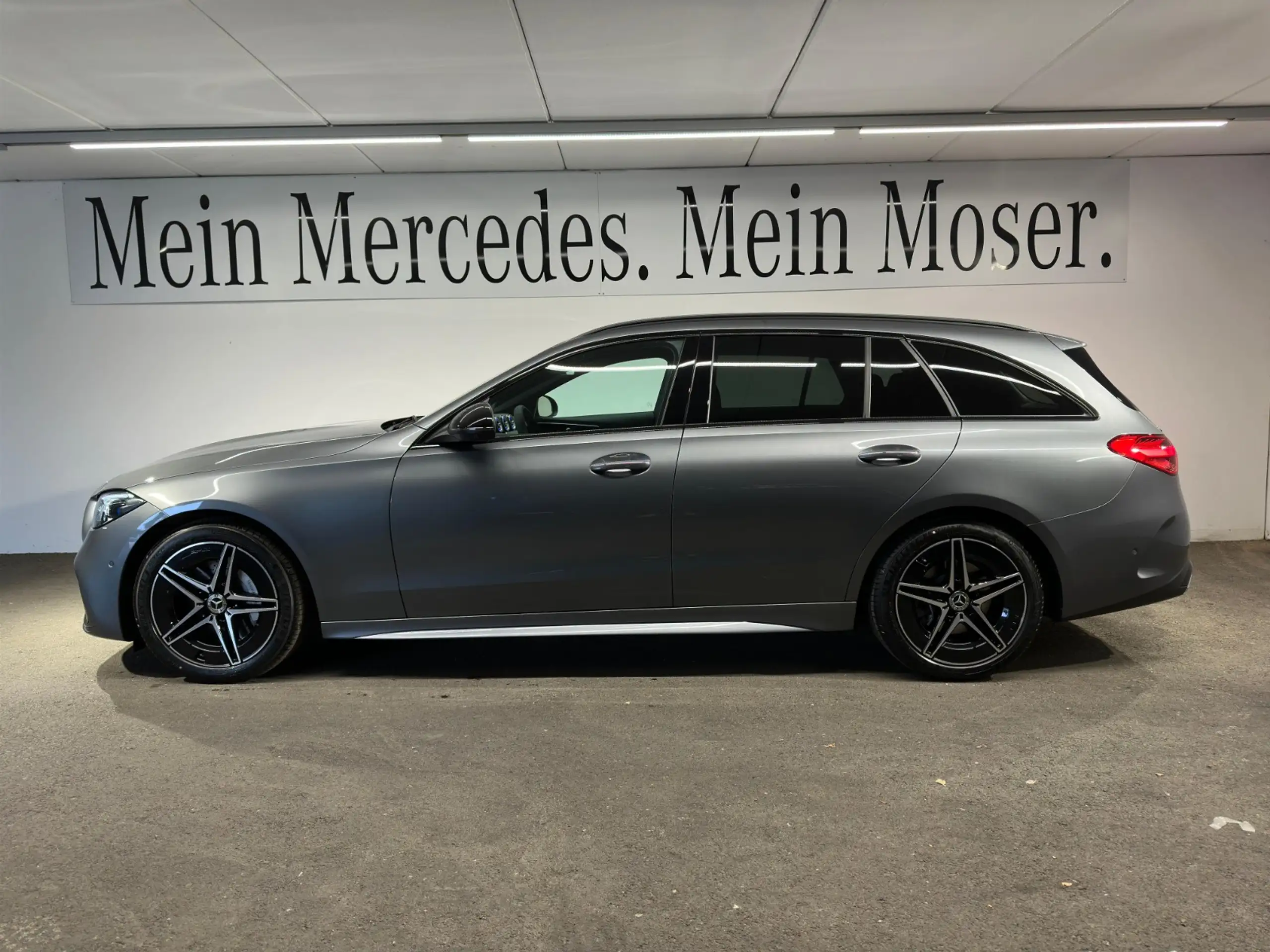 Mercedes-Benz - C 220