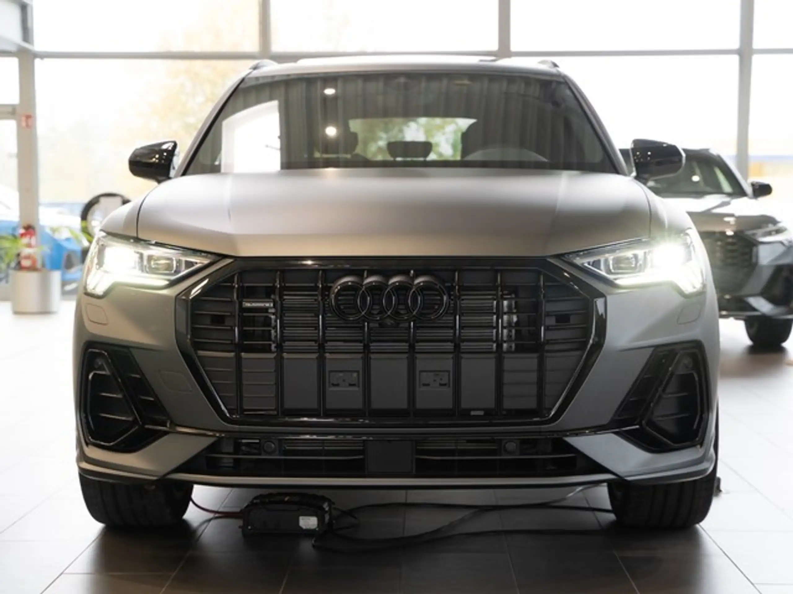 Audi - Q3