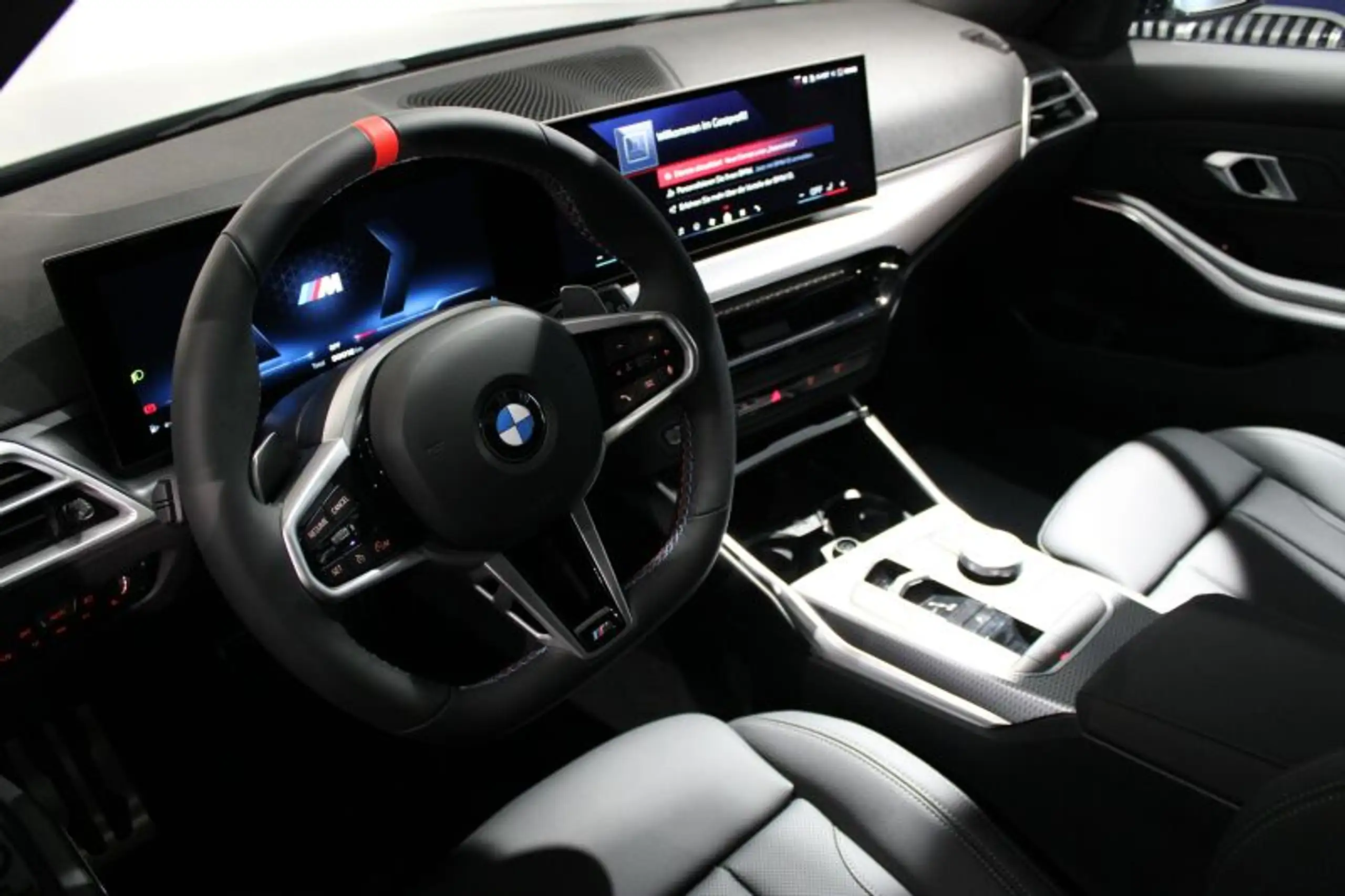 BMW - 340