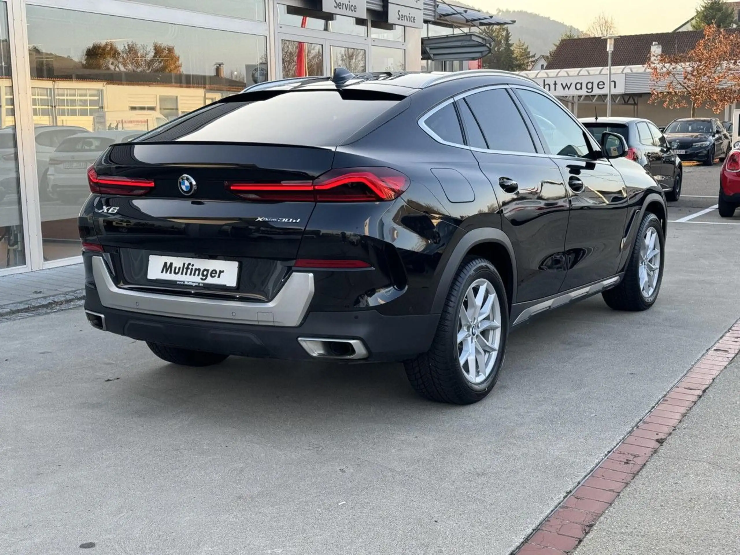 BMW - X6