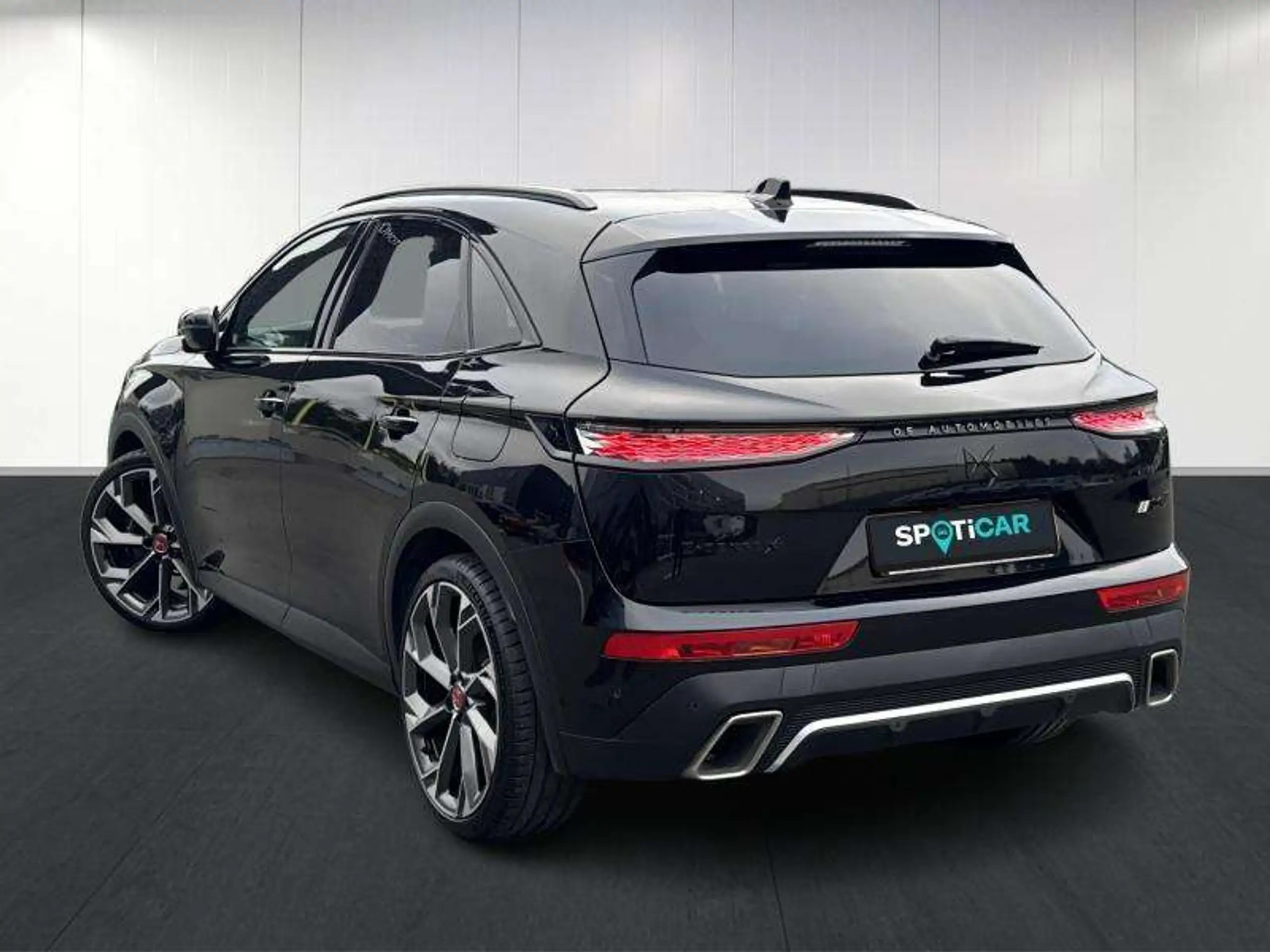 DS Automobiles - DS 7 Crossback