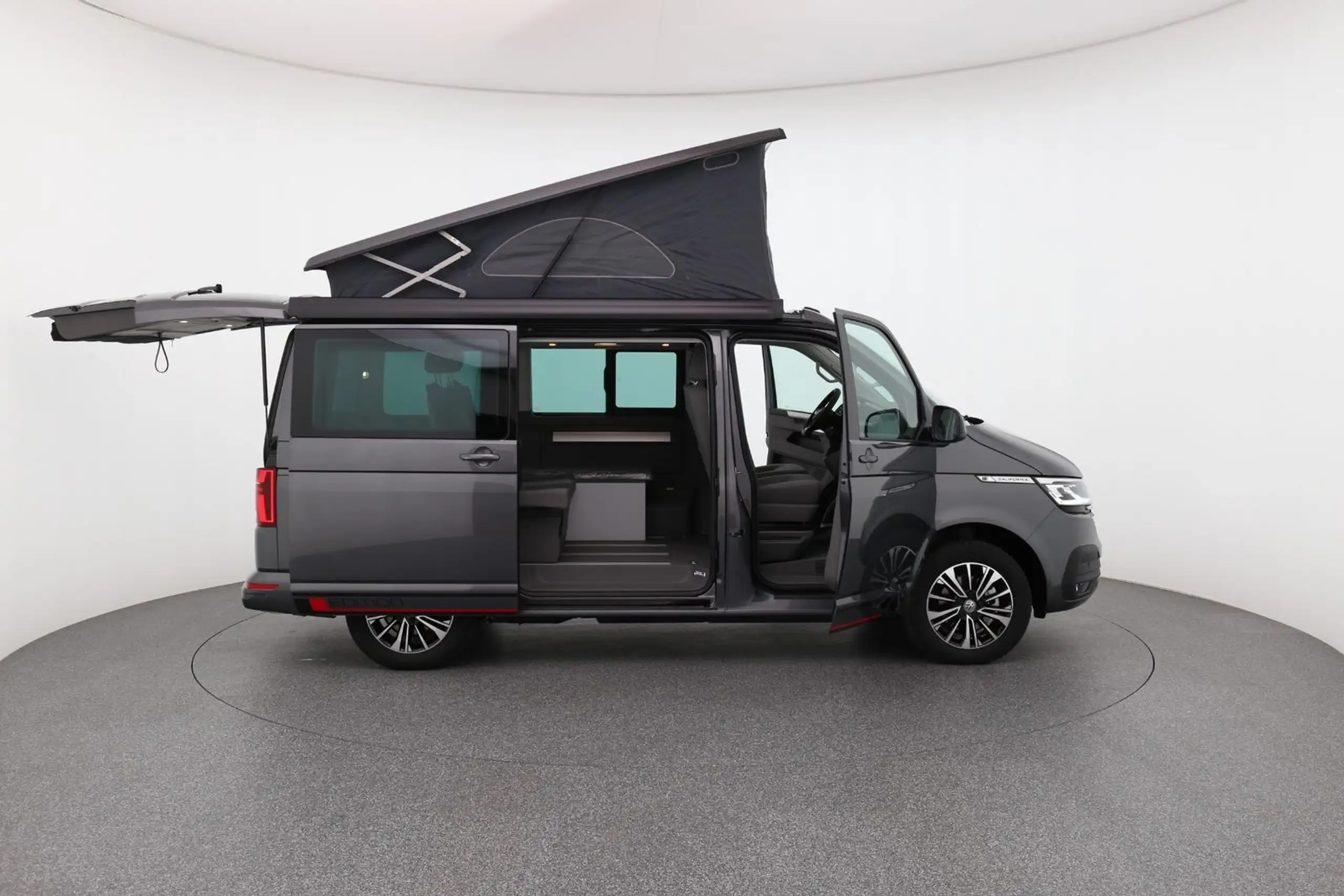 Volkswagen - T6.1 California