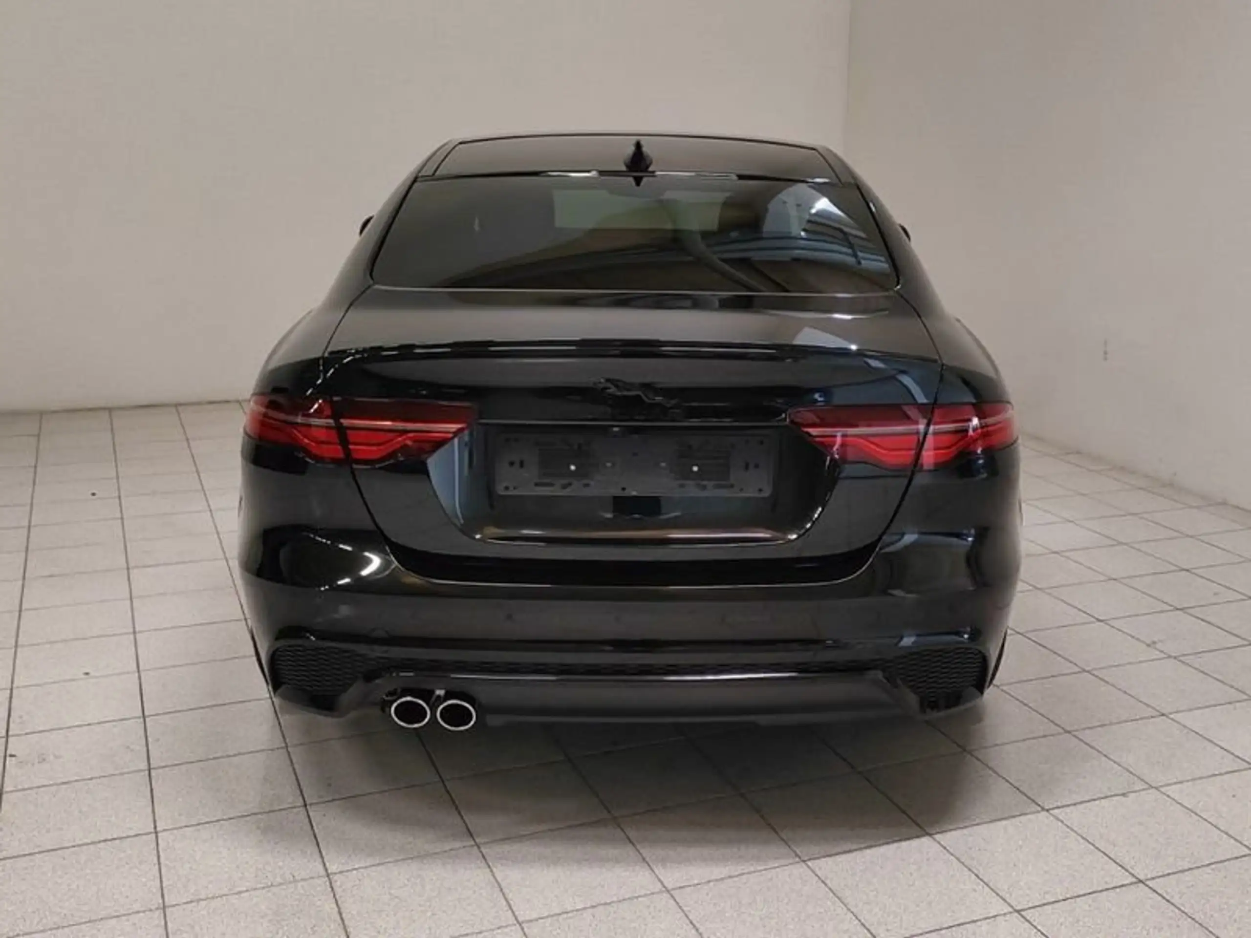 Jaguar - XE